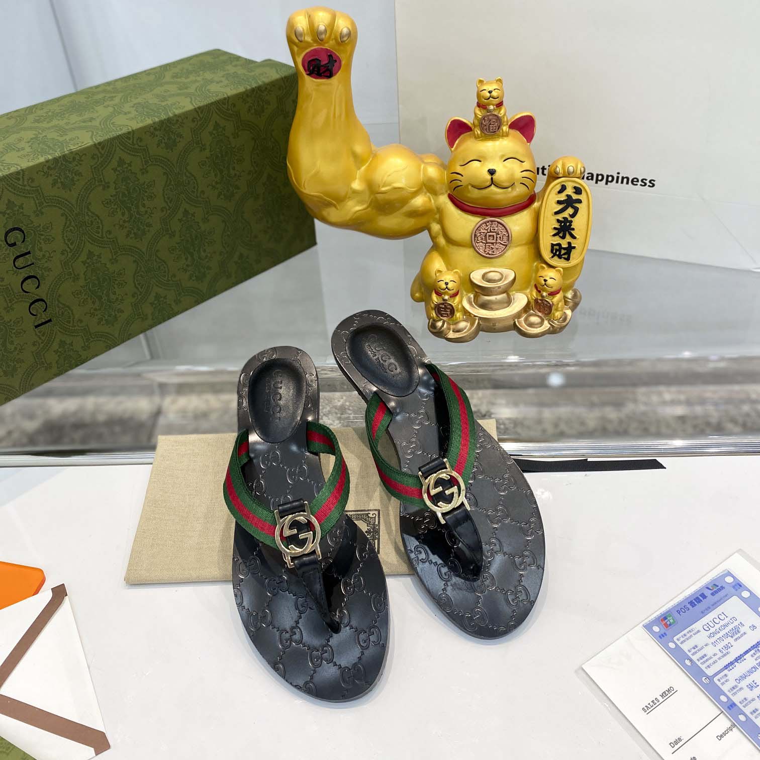 Gucci Thong Sandal With Web - DesignerGu