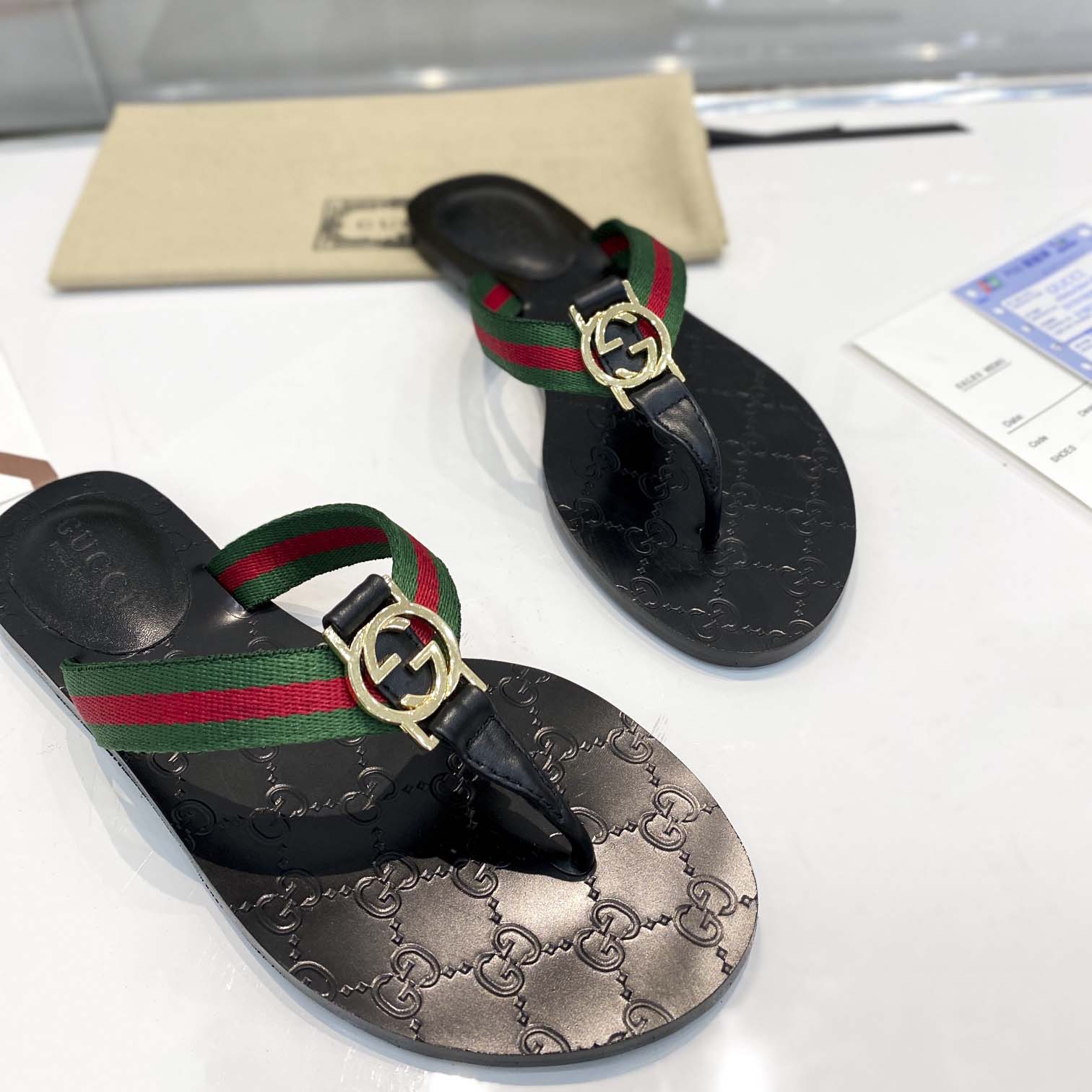 Gucci Thong Sandal With Web - DesignerGu
