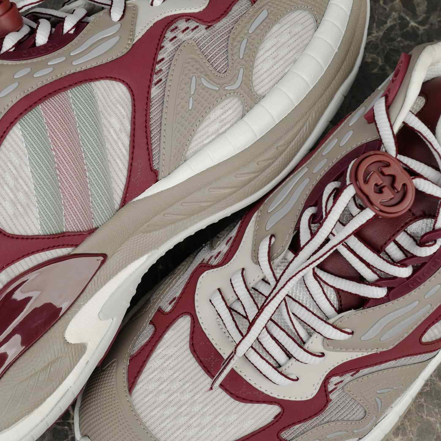 Gucci Men's Gucci 2.0 Sneaker - DesignerGu