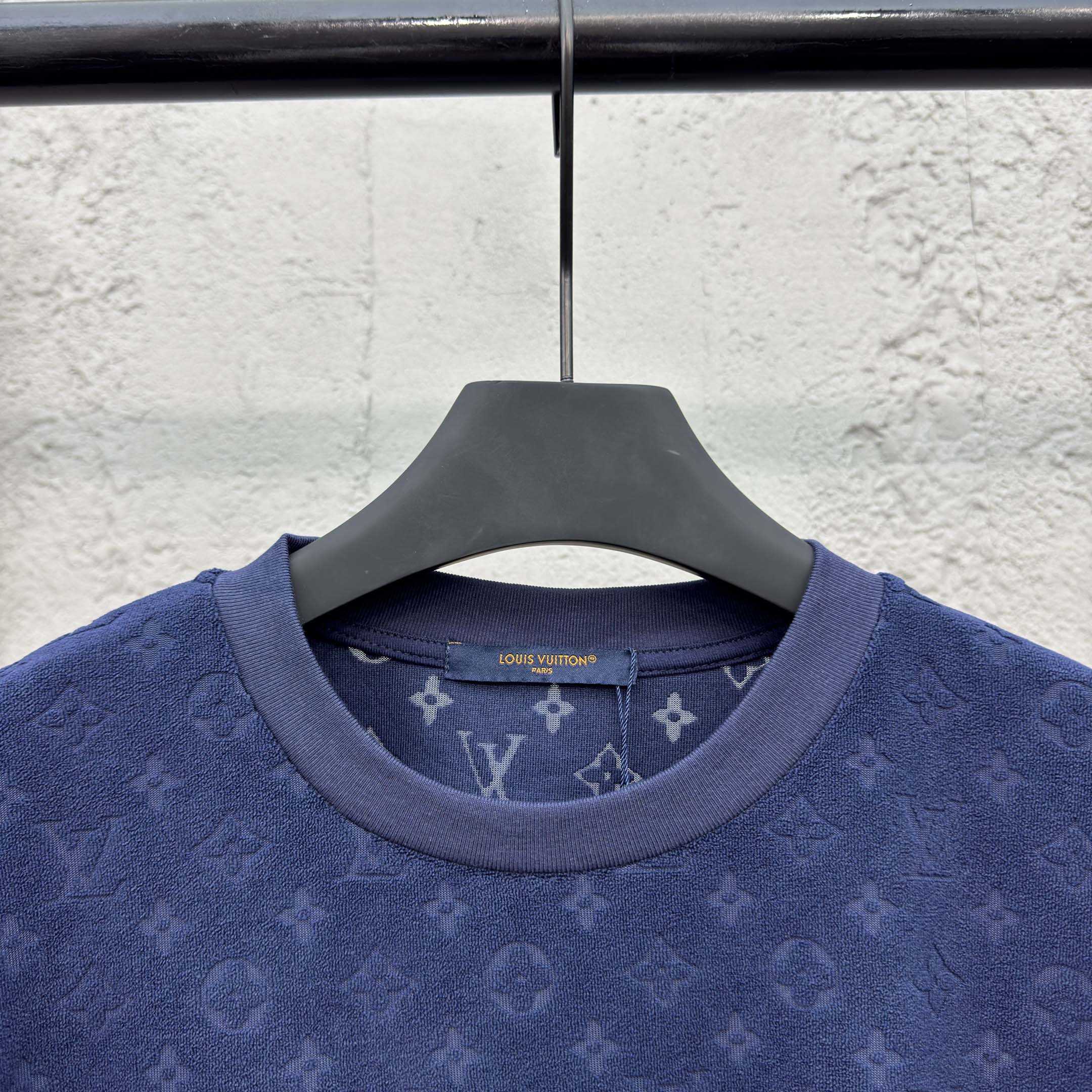 Louis Vuitton Monogram French Terry T-Shirt   1AHWBC - DesignerGu