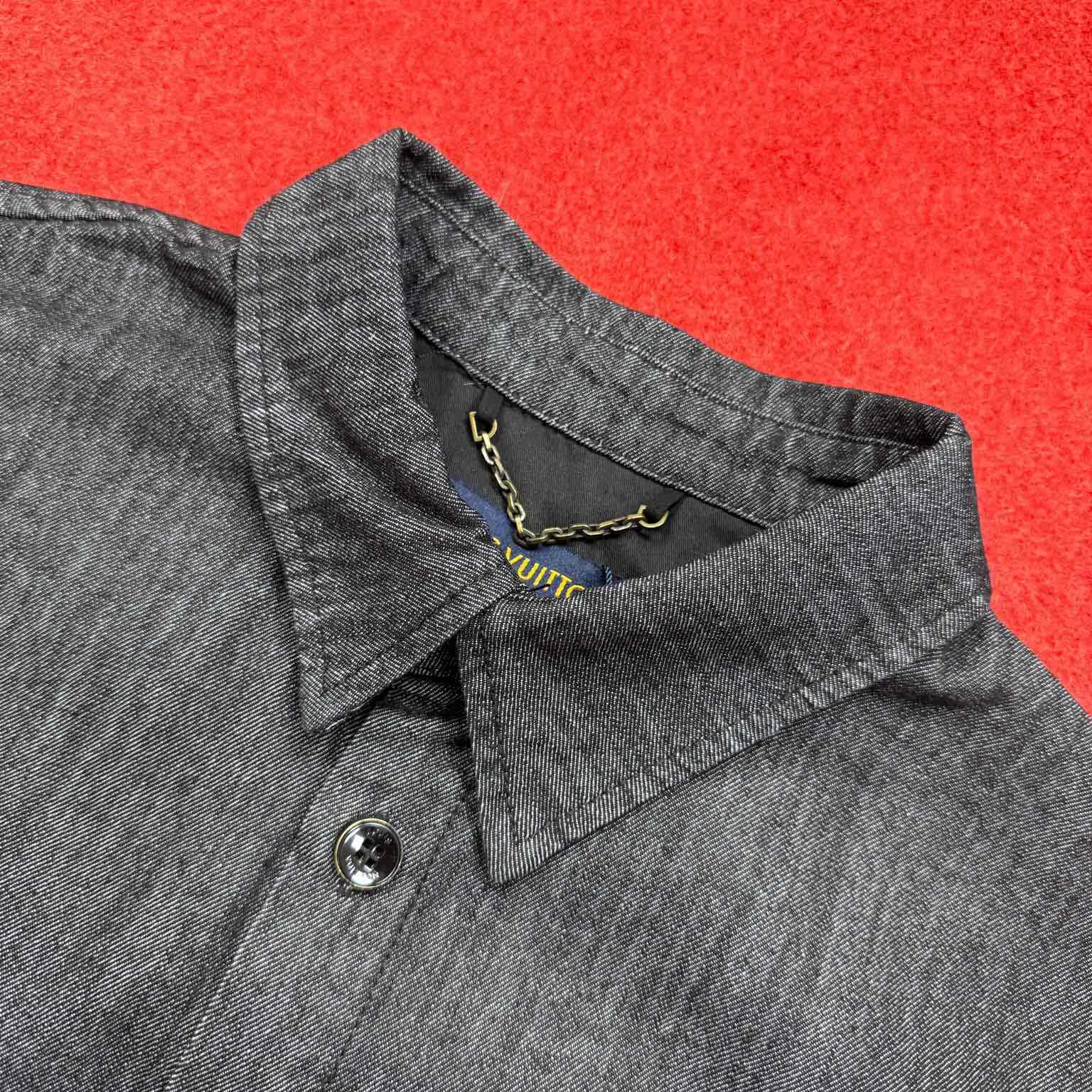 Louis Vuitton Short-Sleeved Chambray Shirt   1AHVW4 - DesignerGu