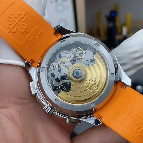 Patek Philipps Aquanaut 5968A-001 - DesignerGu