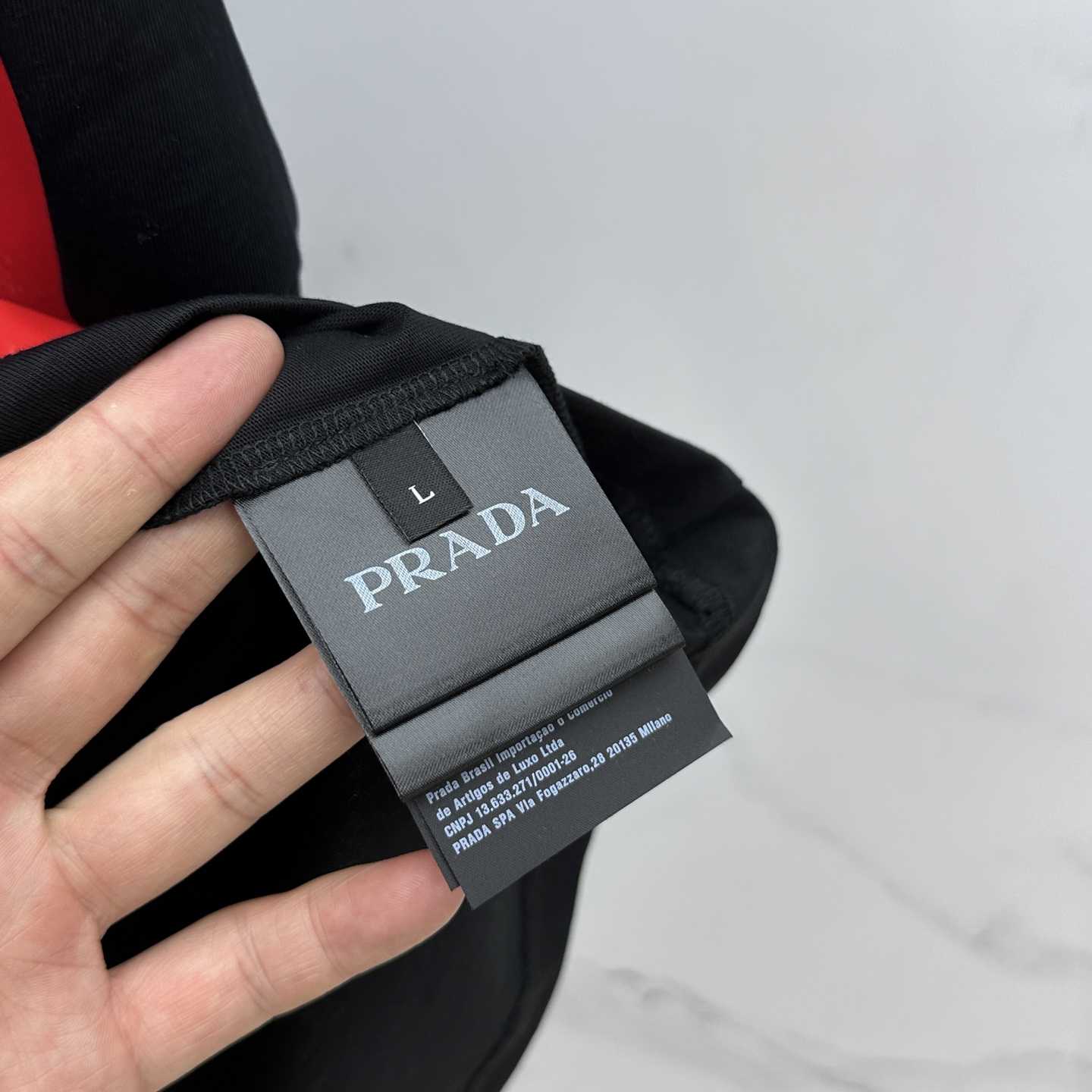 Prada Print Jersey T-shirt - DesignerGu