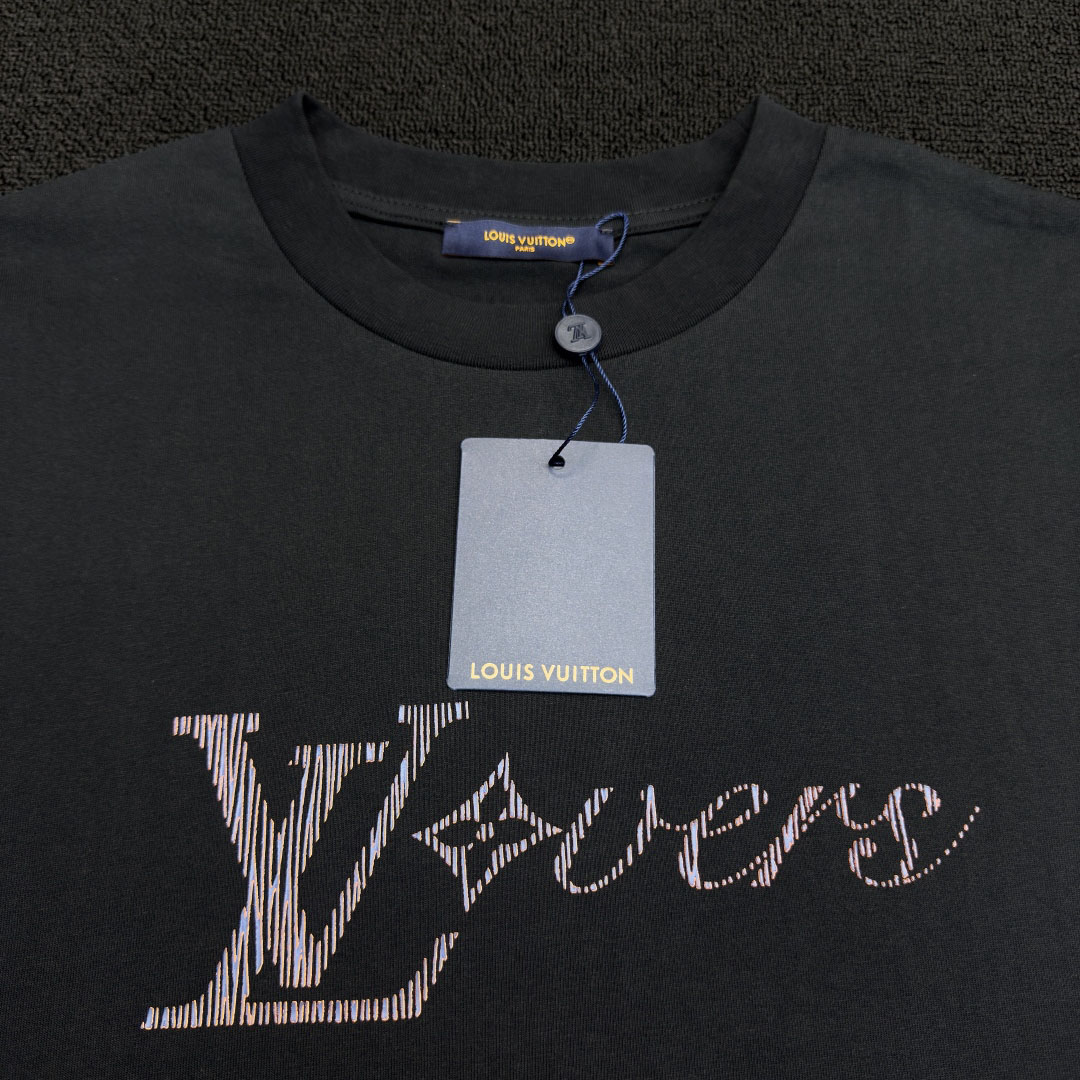 Louis Vuitton Iridescent LV Vers T-Shirt   1AGTSD - DesignerGu
