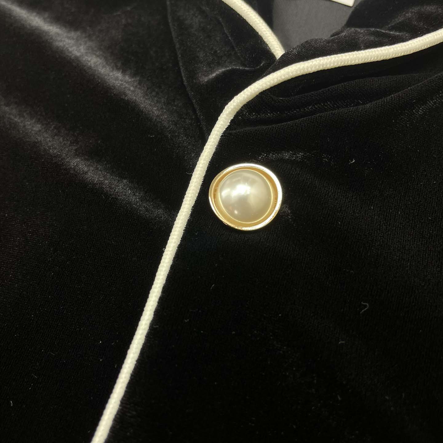 Casablanca Short-Sleeve Velour Shirt   c932 - DesignerGu