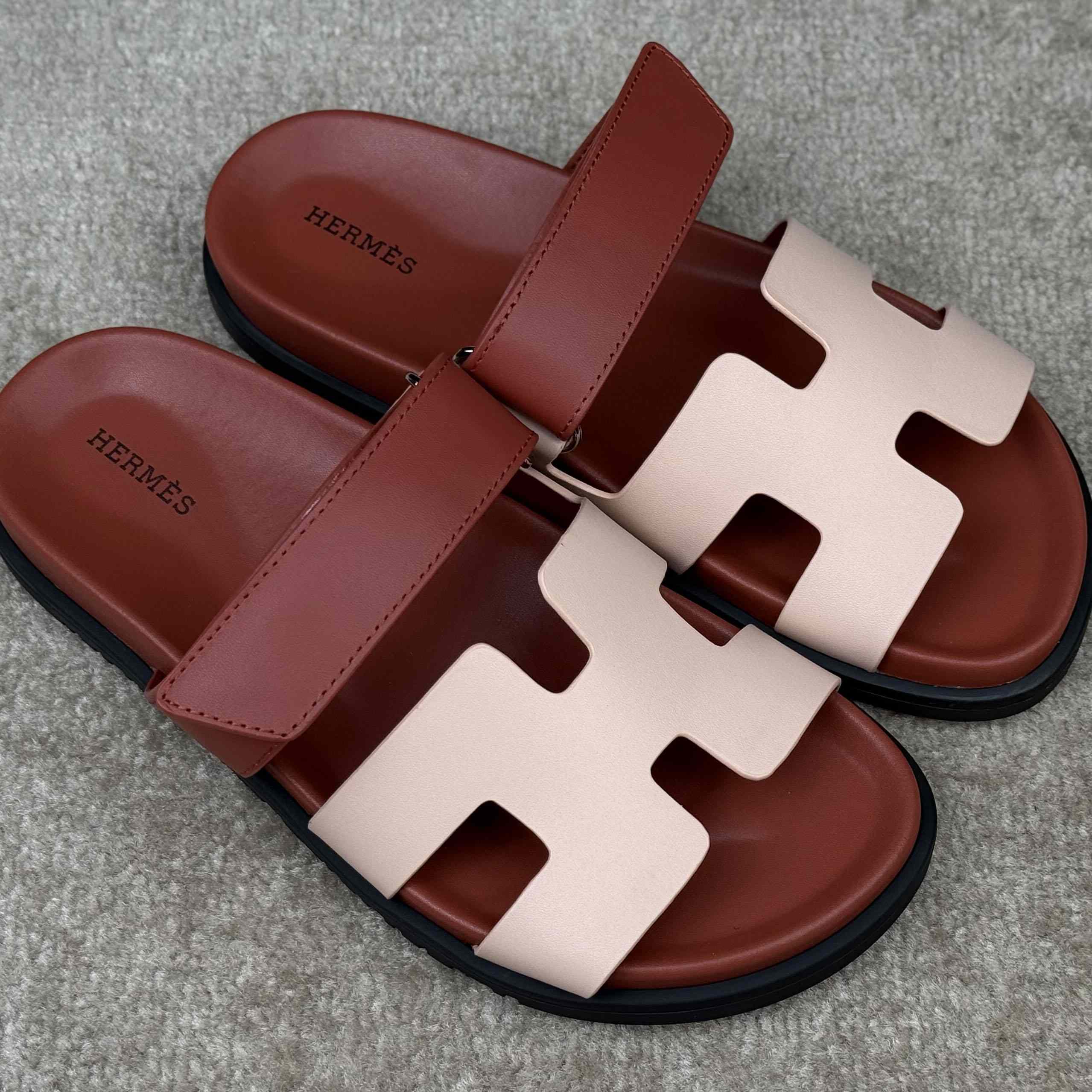 Hermes Chypre Sandal - DesignerGu