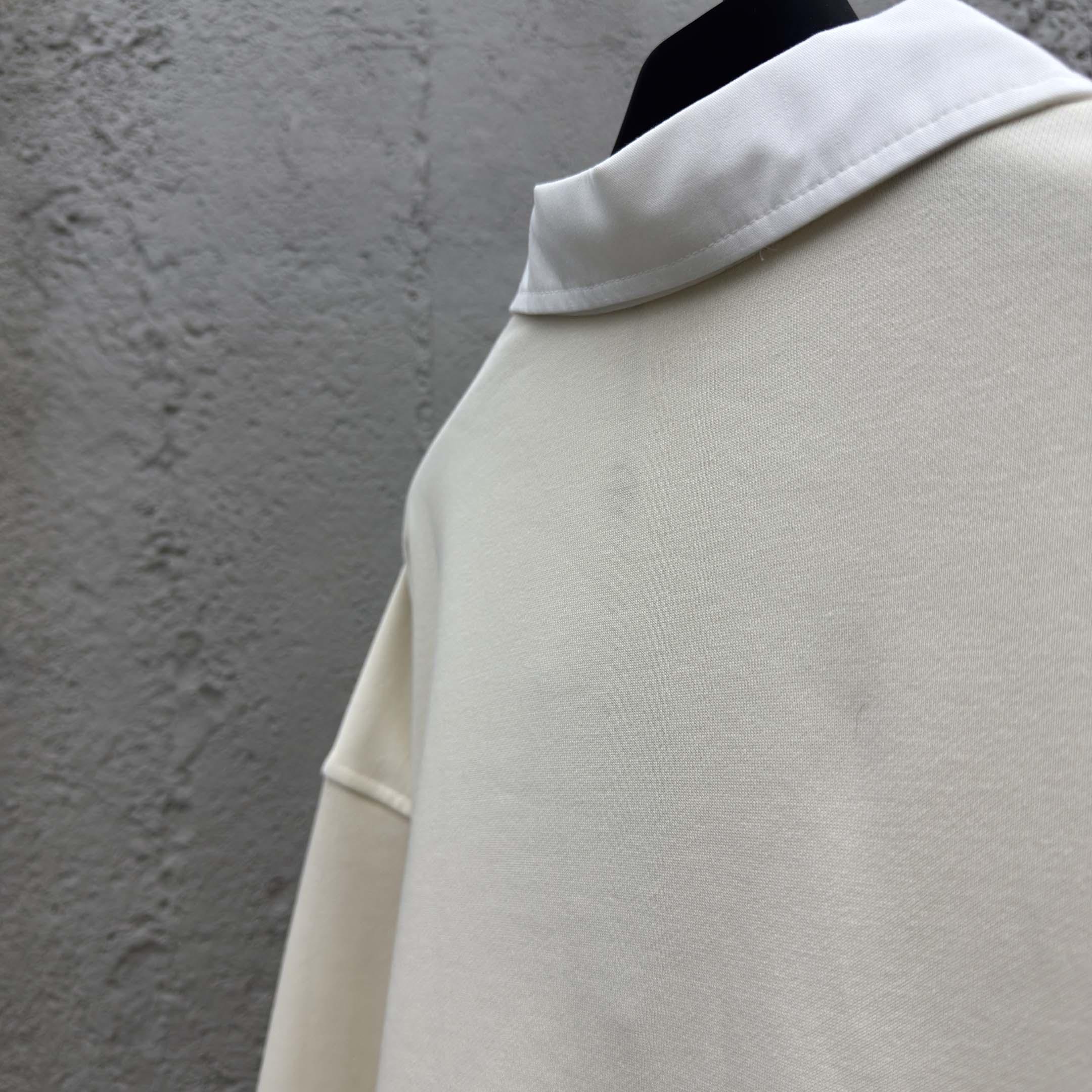 Louis Vuitton Embellished Half Zip Sweatshirt   1AHW29 - DesignerGu