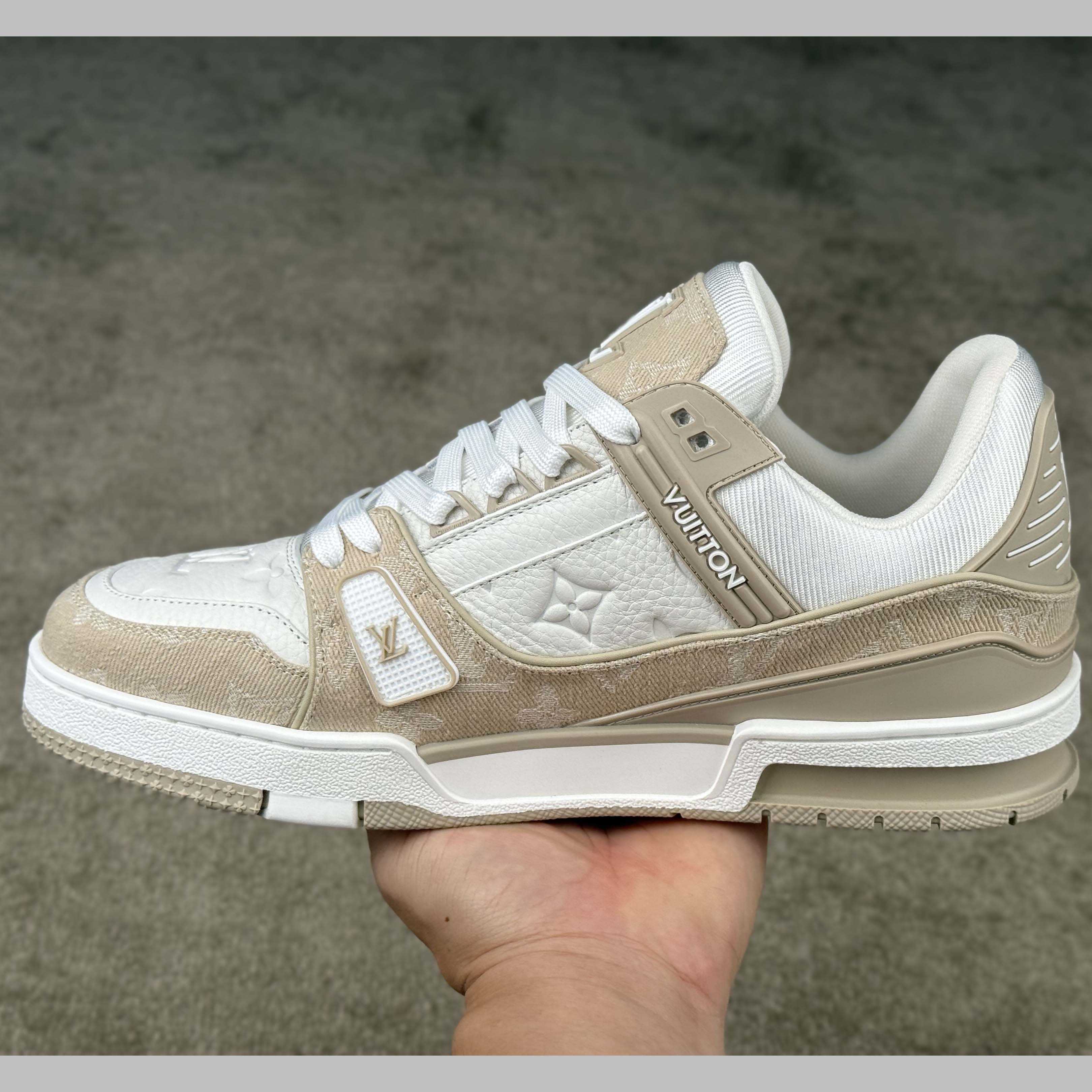 Louis Vuitton LV Trainer Sneaker   1AIKMG - DesignerGu