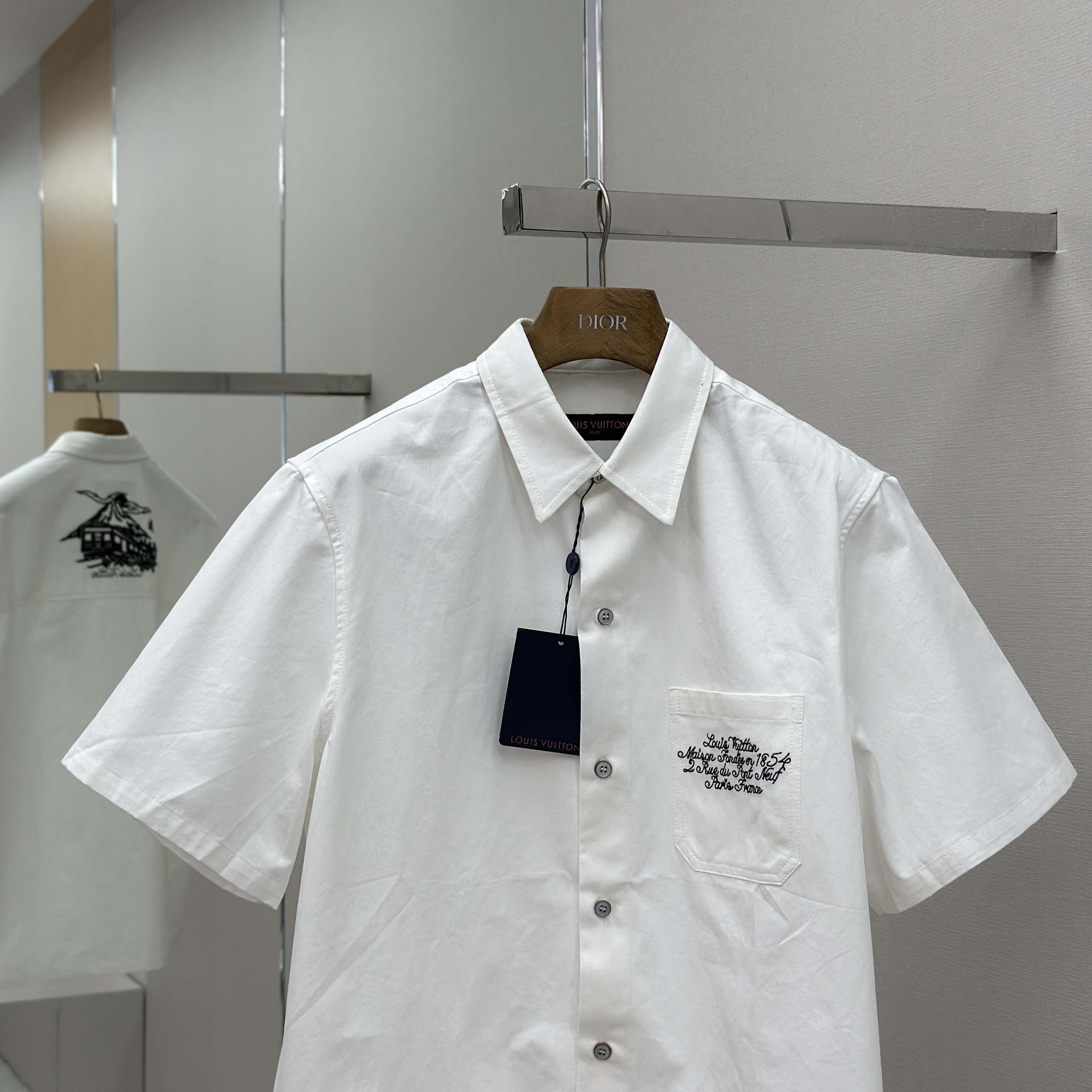 Louis Vuitton Embellished Short-Sleeved Shirt   1AIMII - DesignerGu