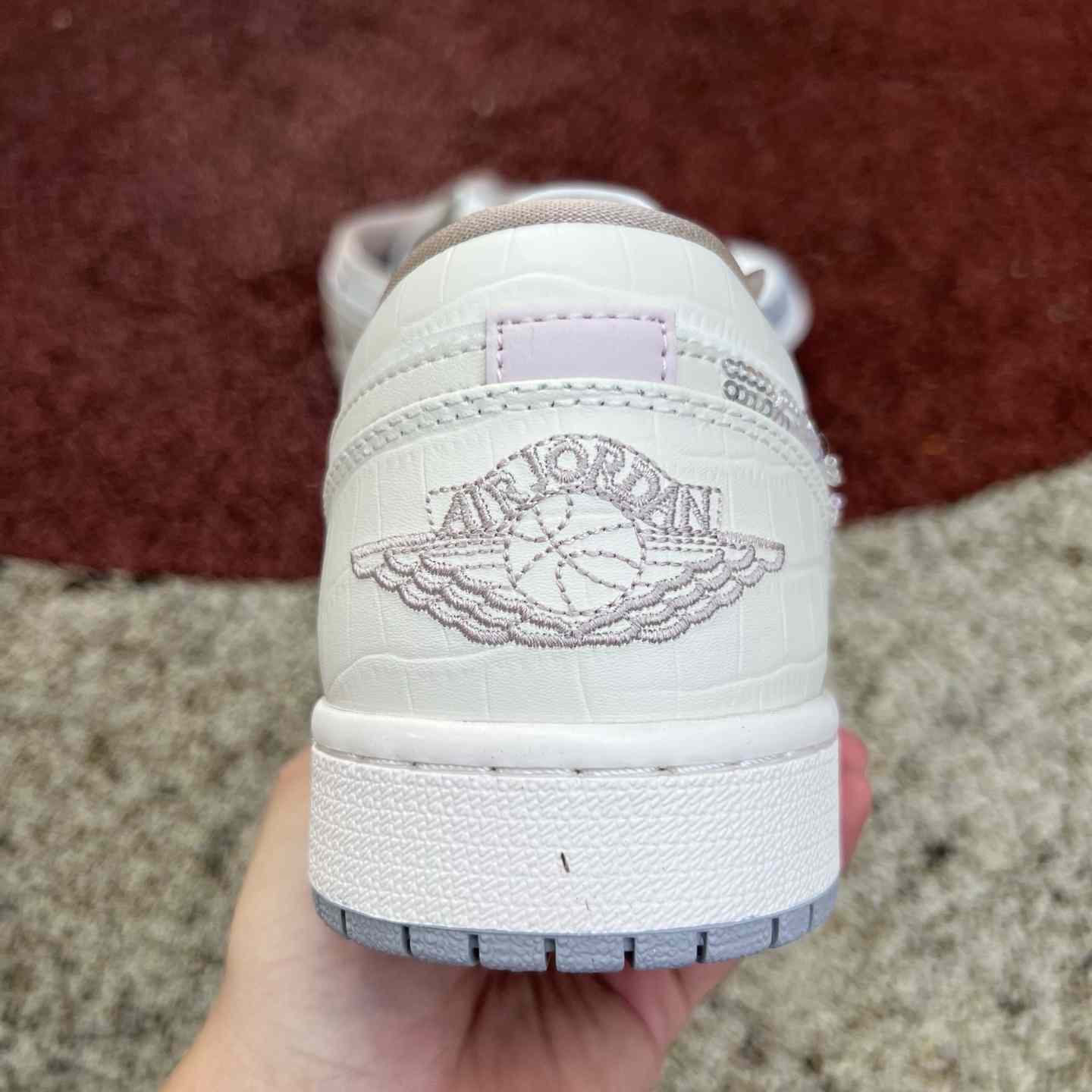 Jordan Air Jordan 1 Low   IH7323-100 - DesignerGu