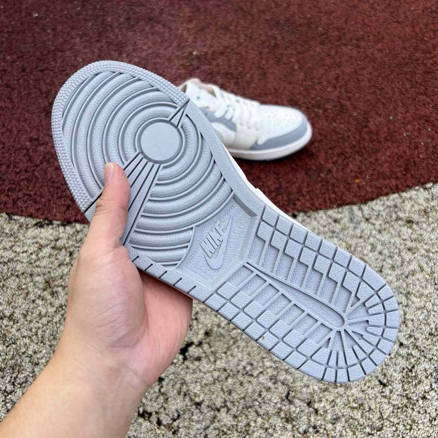 Jordan Air Jordan 1 Low   IH7323-100 - DesignerGu