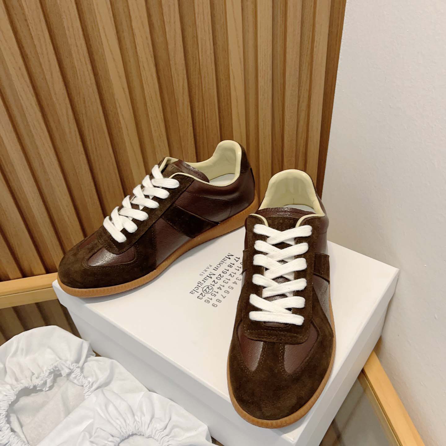 Maison Margiela Replica Low Top Sneaker - DesignerGu