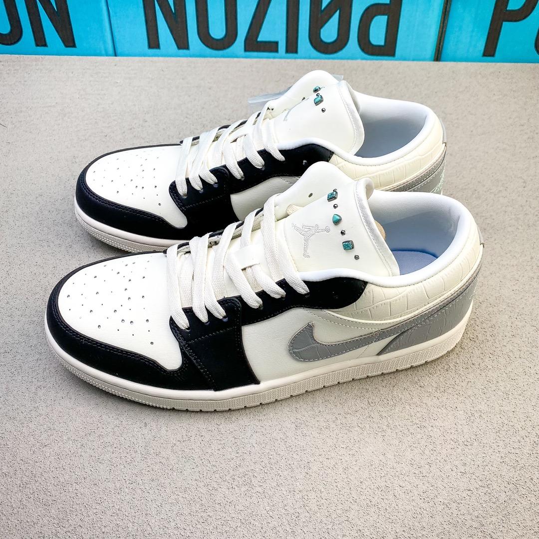 Jordan Air Jordan 1 Low   IO2242-101 - DesignerGu