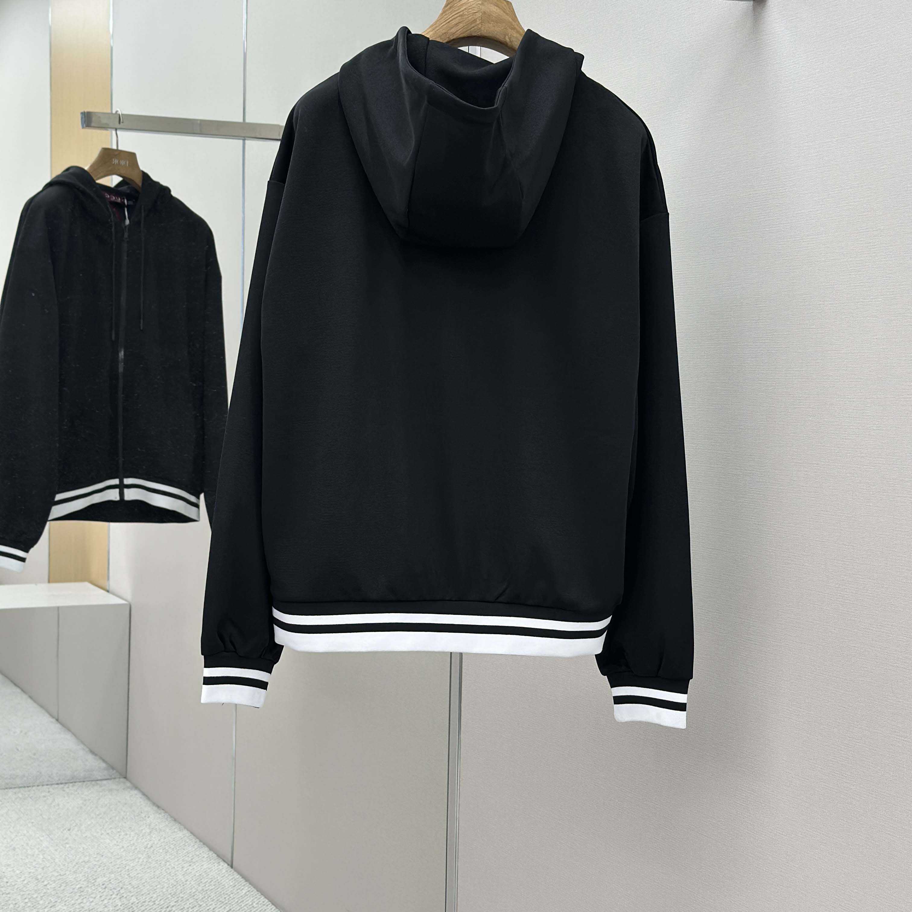 Gucci Technical Jersey Hooded Zip Jacket - DesignerGu