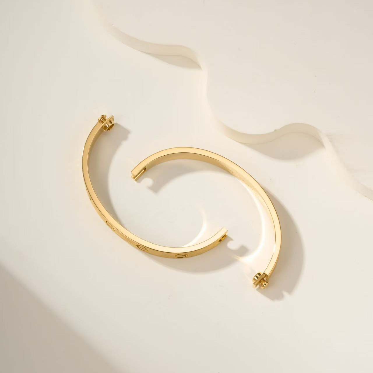 Cartier Bracelets  - DesignerGu