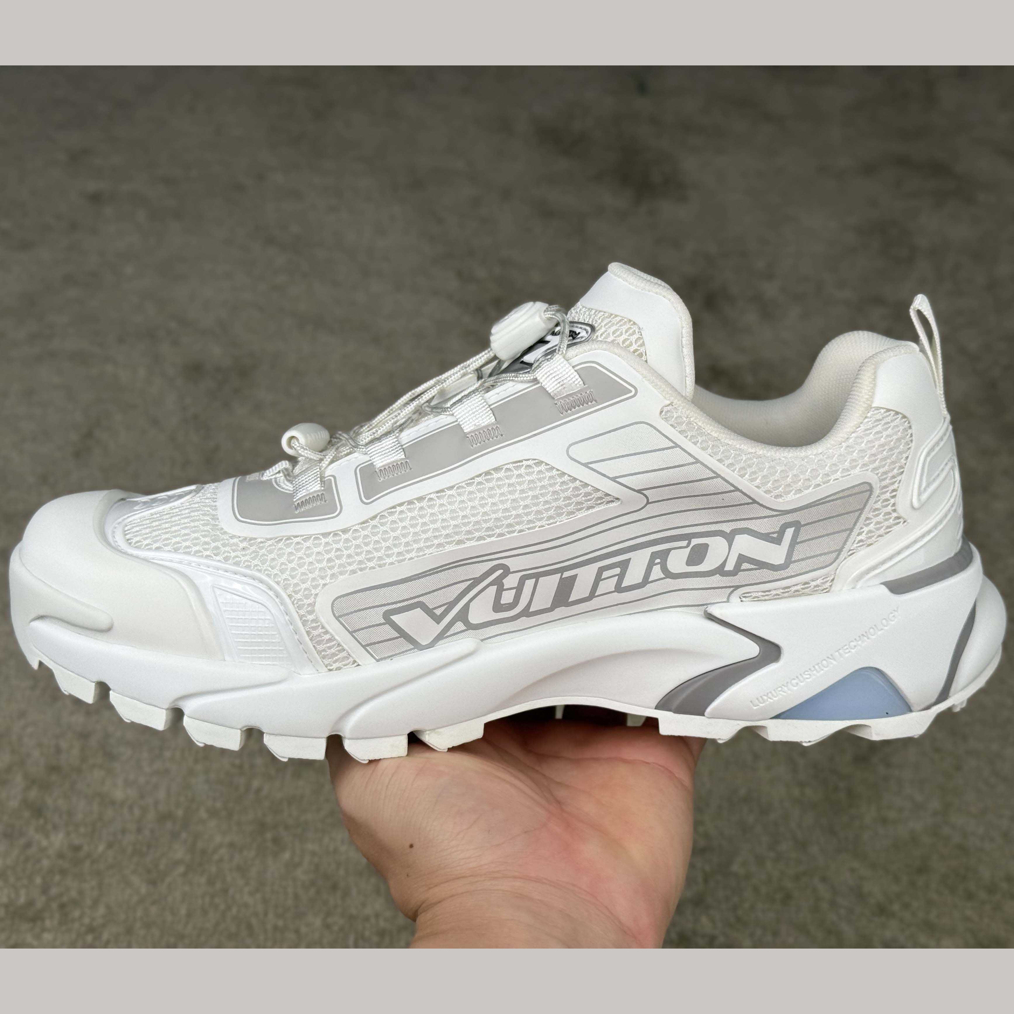 Louis Vuitton LV Runner Tatic Sneaker     1ADGZR - DesignerGu