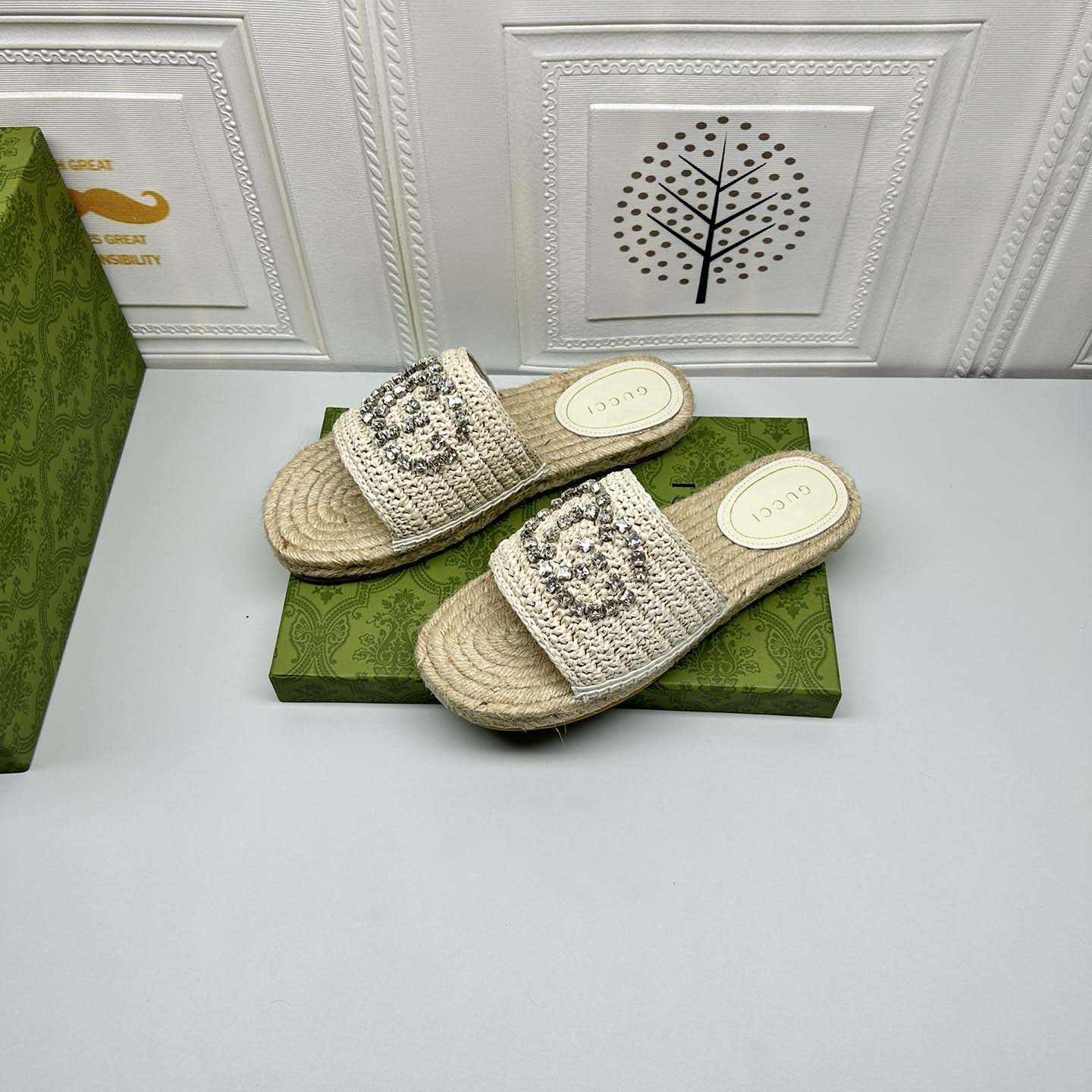 Gucci Women's espadrille with crystal Interlocking G - DesignerGu