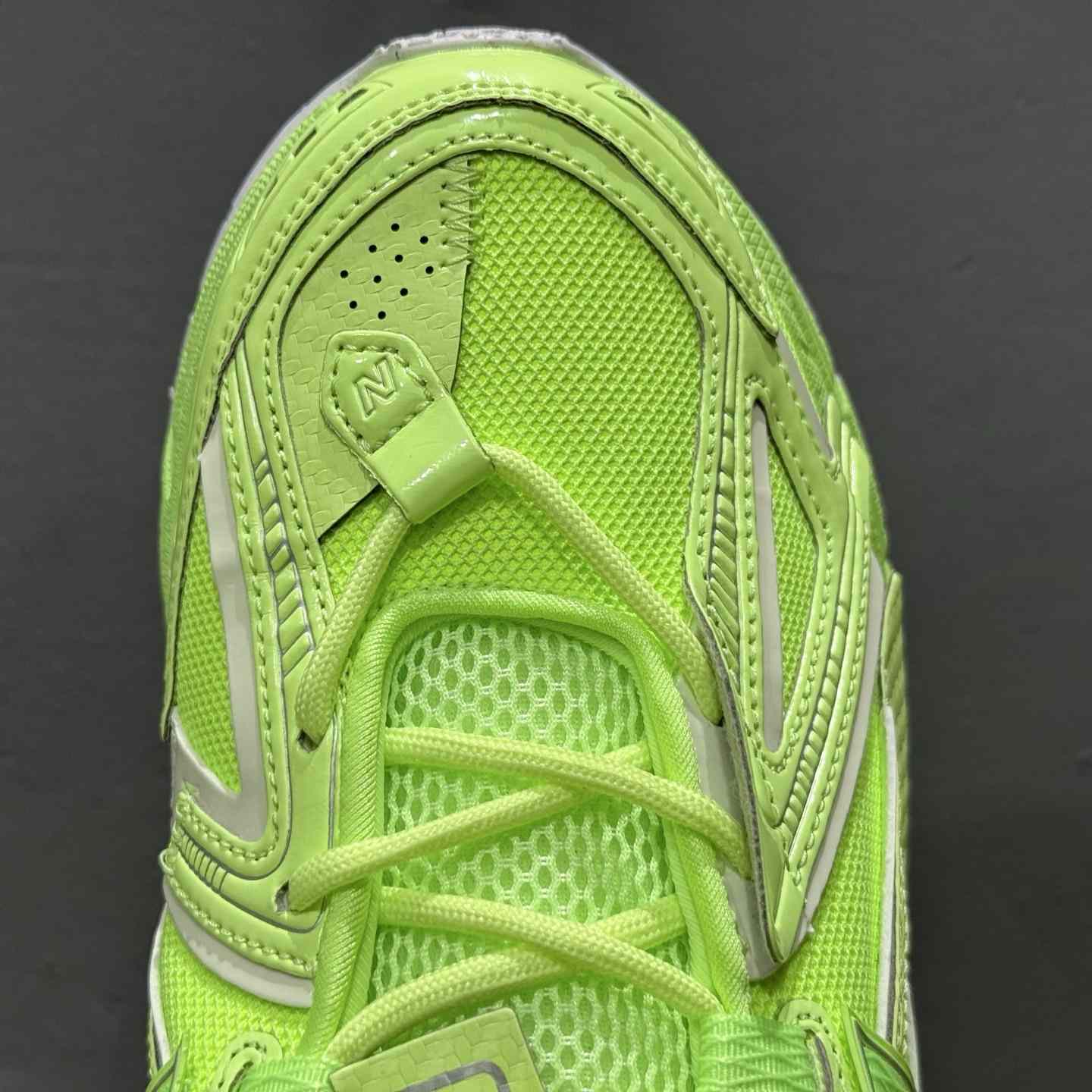 New Balance 1906 Sneakers - DesignerGu