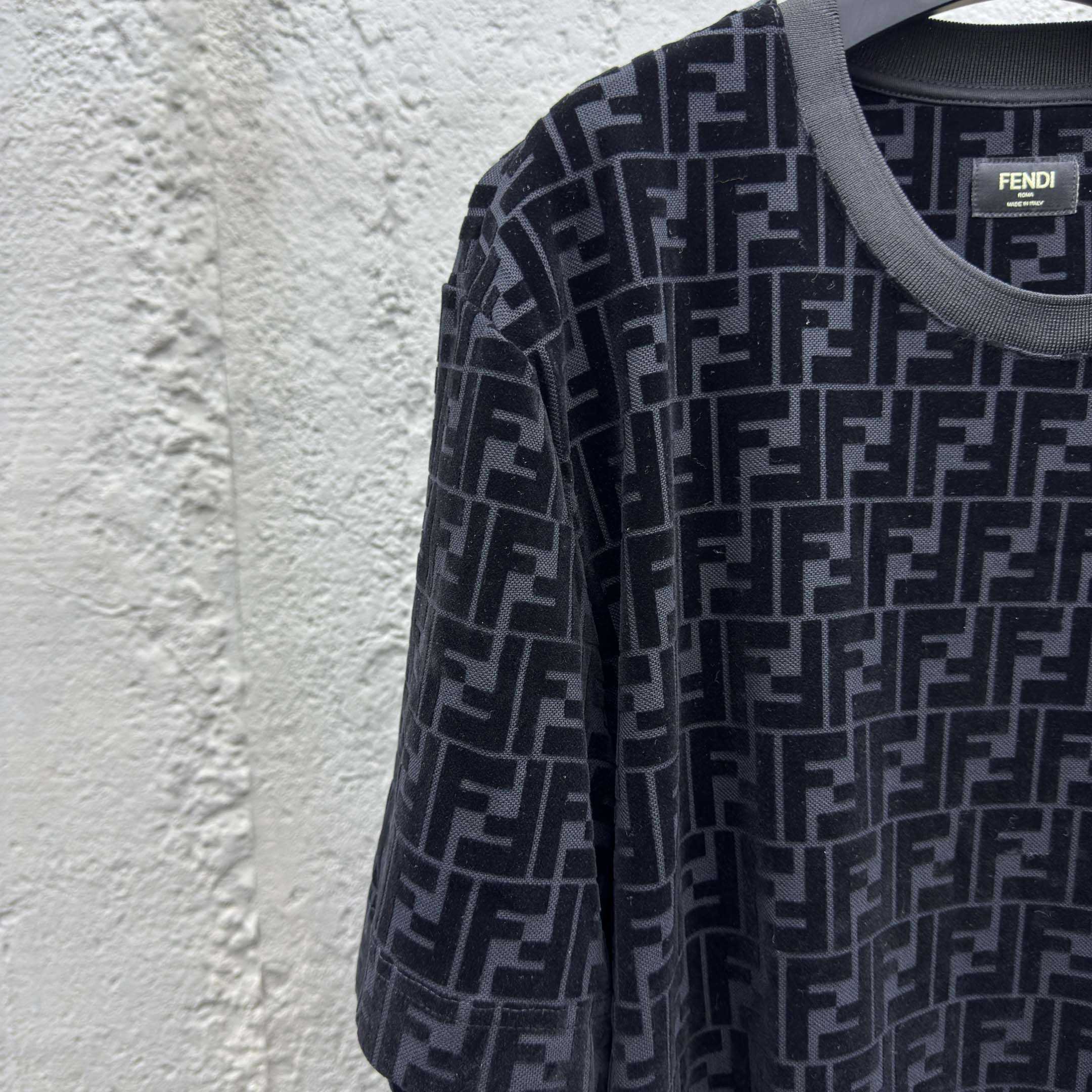 Fendi T-shirt In Black Piqué - DesignerGu