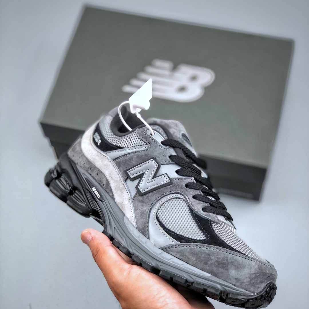 New Balance 2002R 'Castlerock Shadow Black'   M2002RCL  - DesignerGu