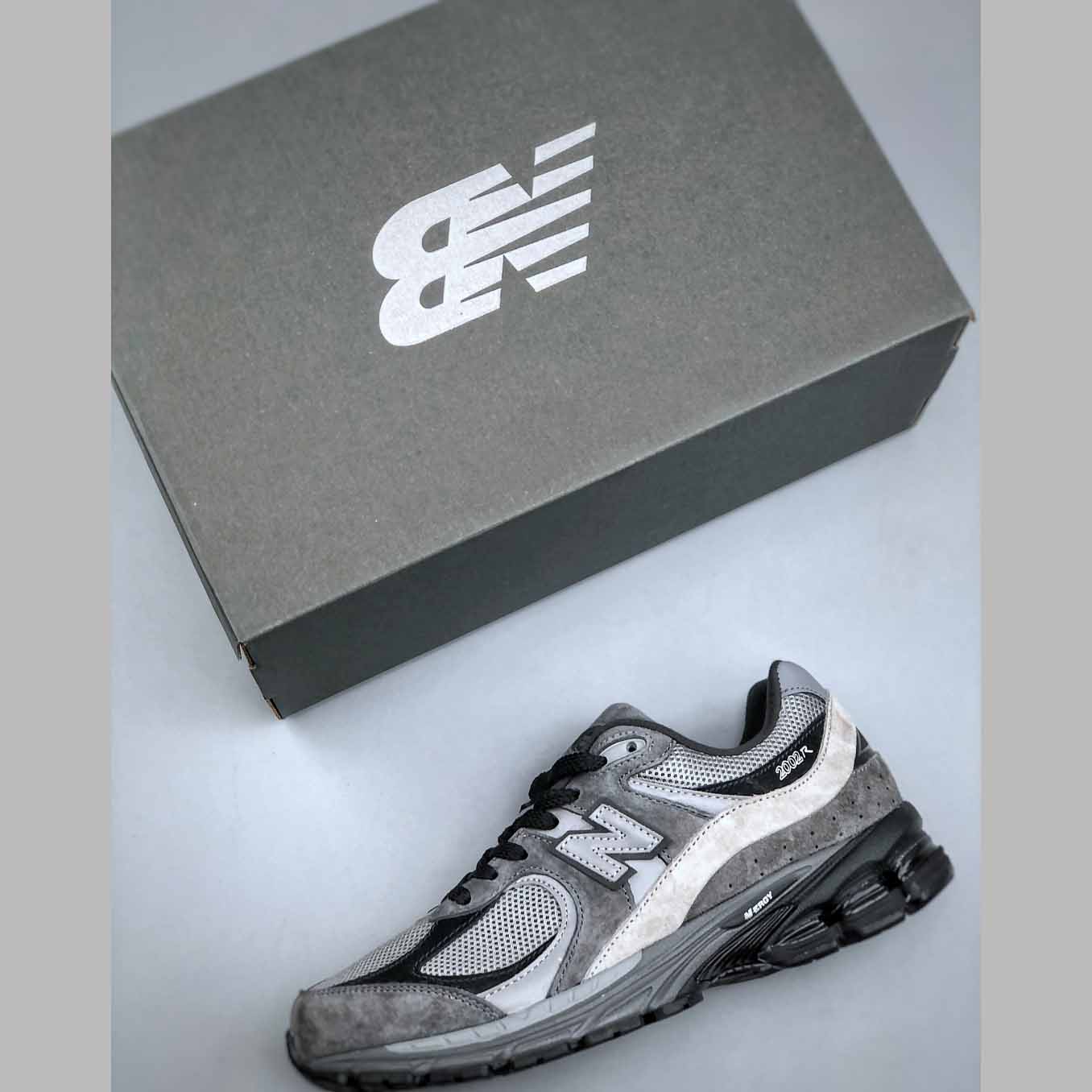New Balance 2002R 'Castlerock Shadow Black'   M2002RCL  - DesignerGu