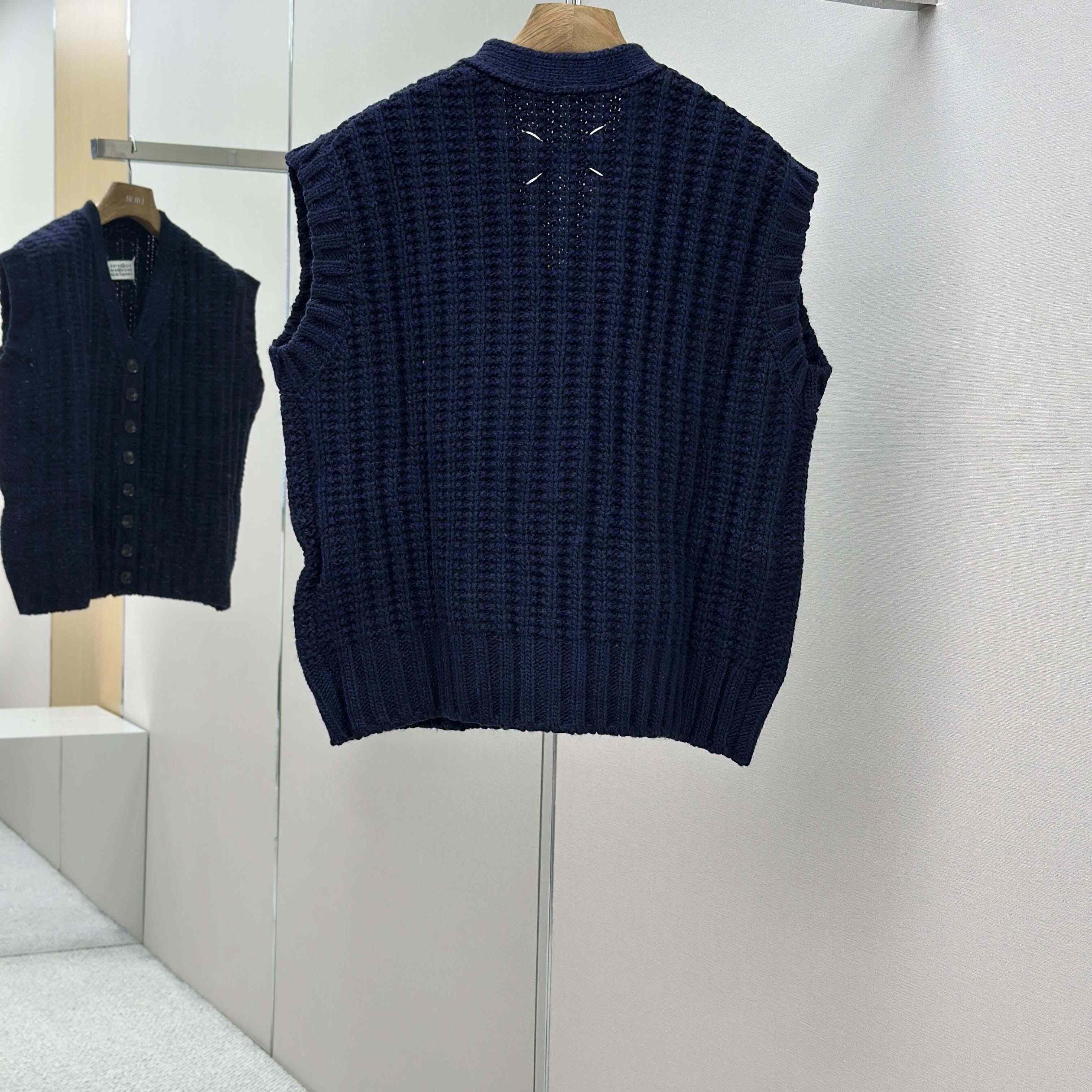Maison Margiela Ribbed-knit Wool Vest - DesignerGu