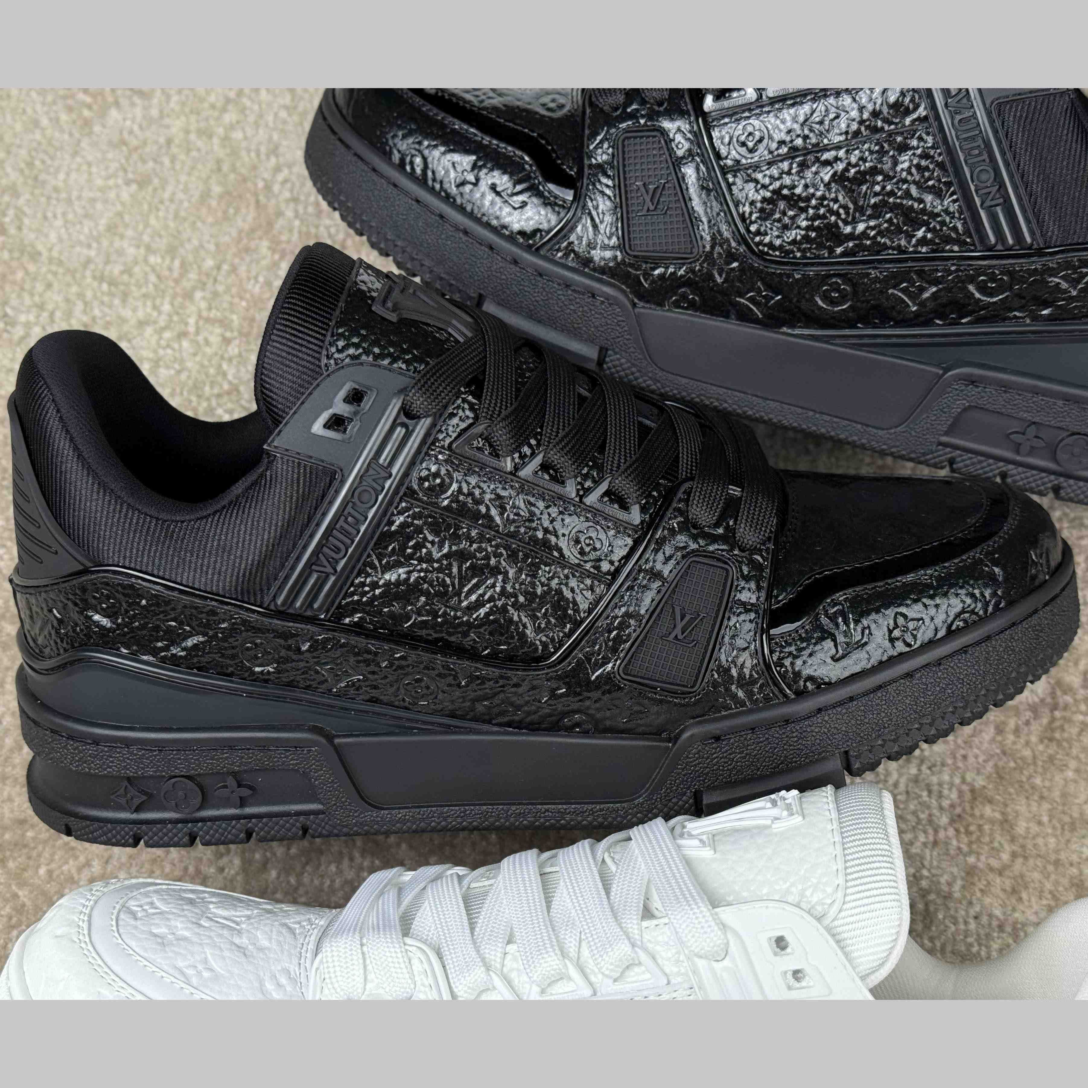 Louis Vuitton LV Trainer Sneaker   1AHTA2 - DesignerGu