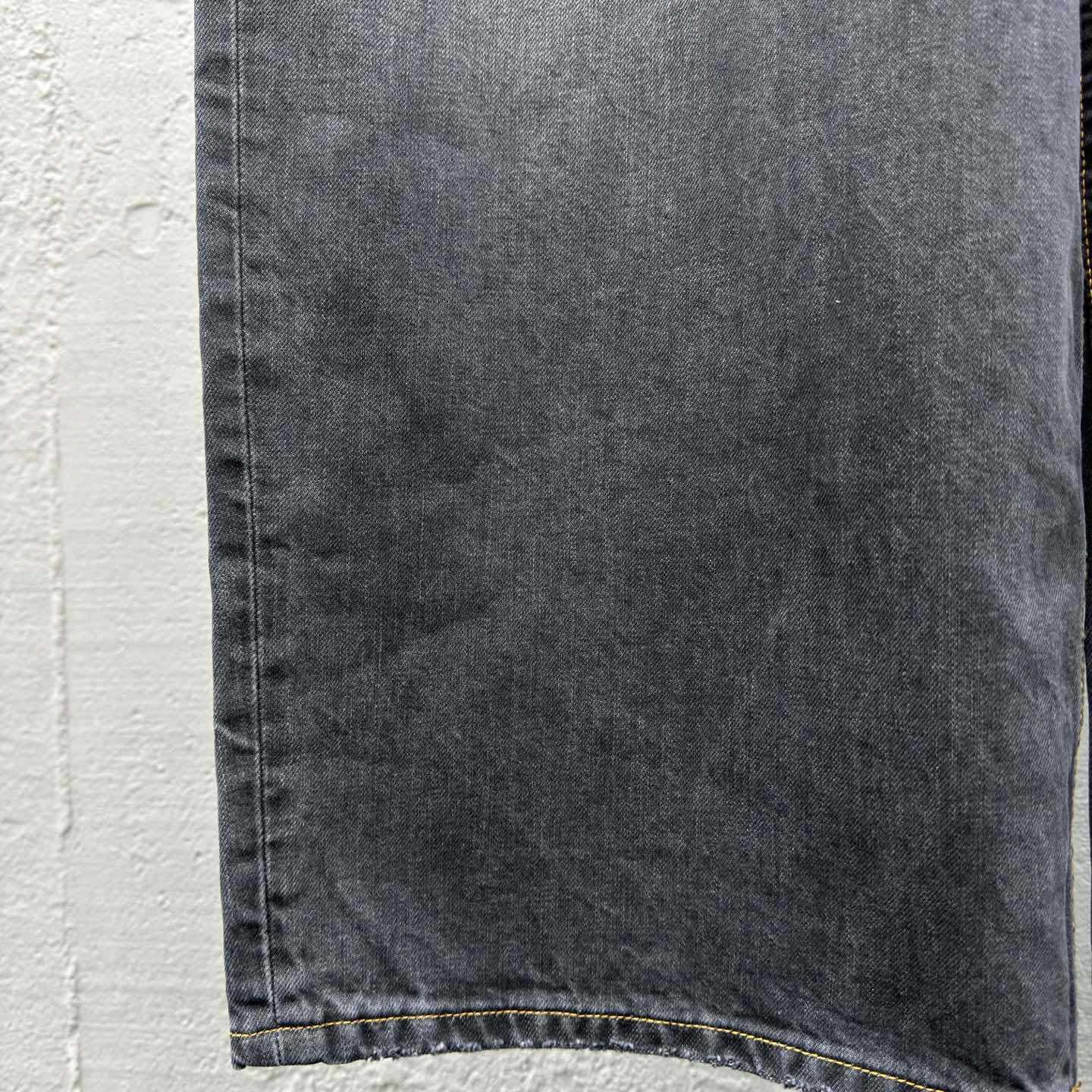 Acne Studios Loose Fit Jeans - 2023m - DesignerGu