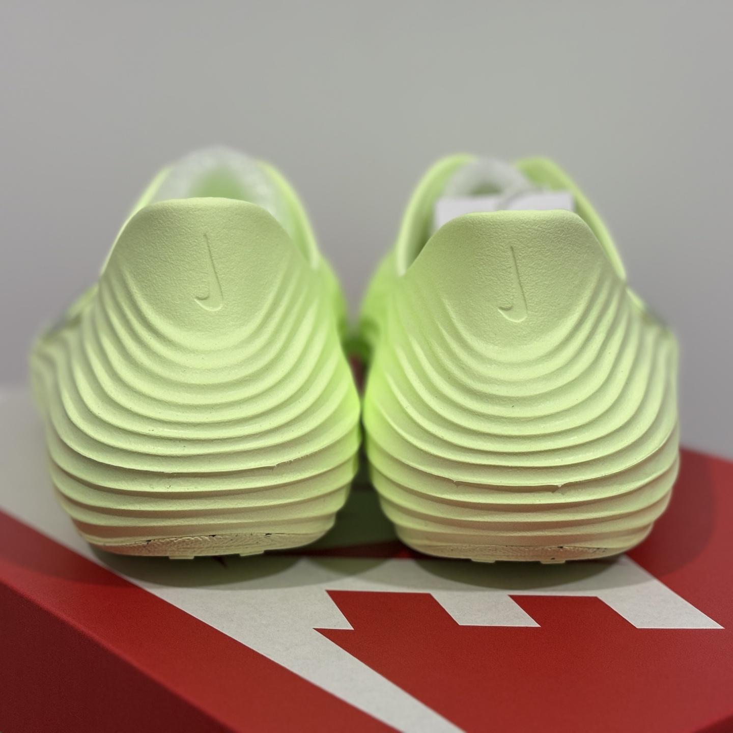 Nike ReactX Rejuven8    HV5062-700 - DesignerGu