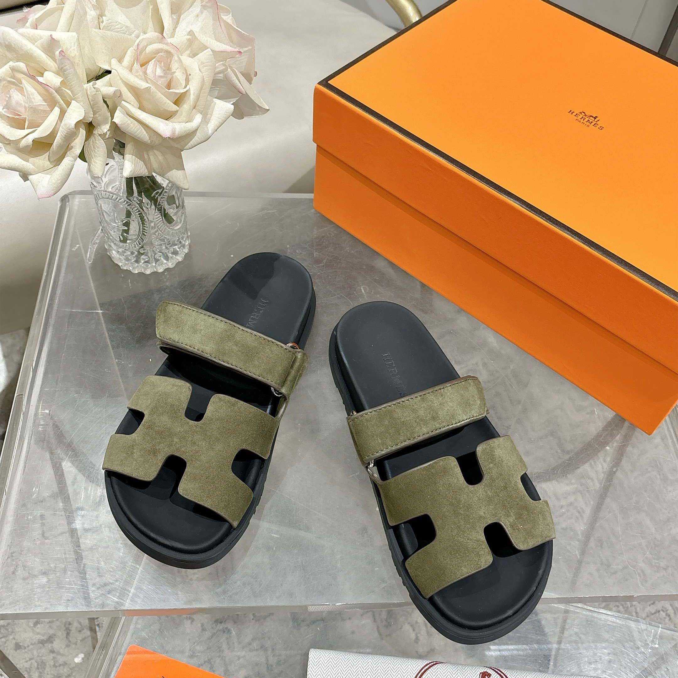 Hermes Chypre Sandal - DesignerGu