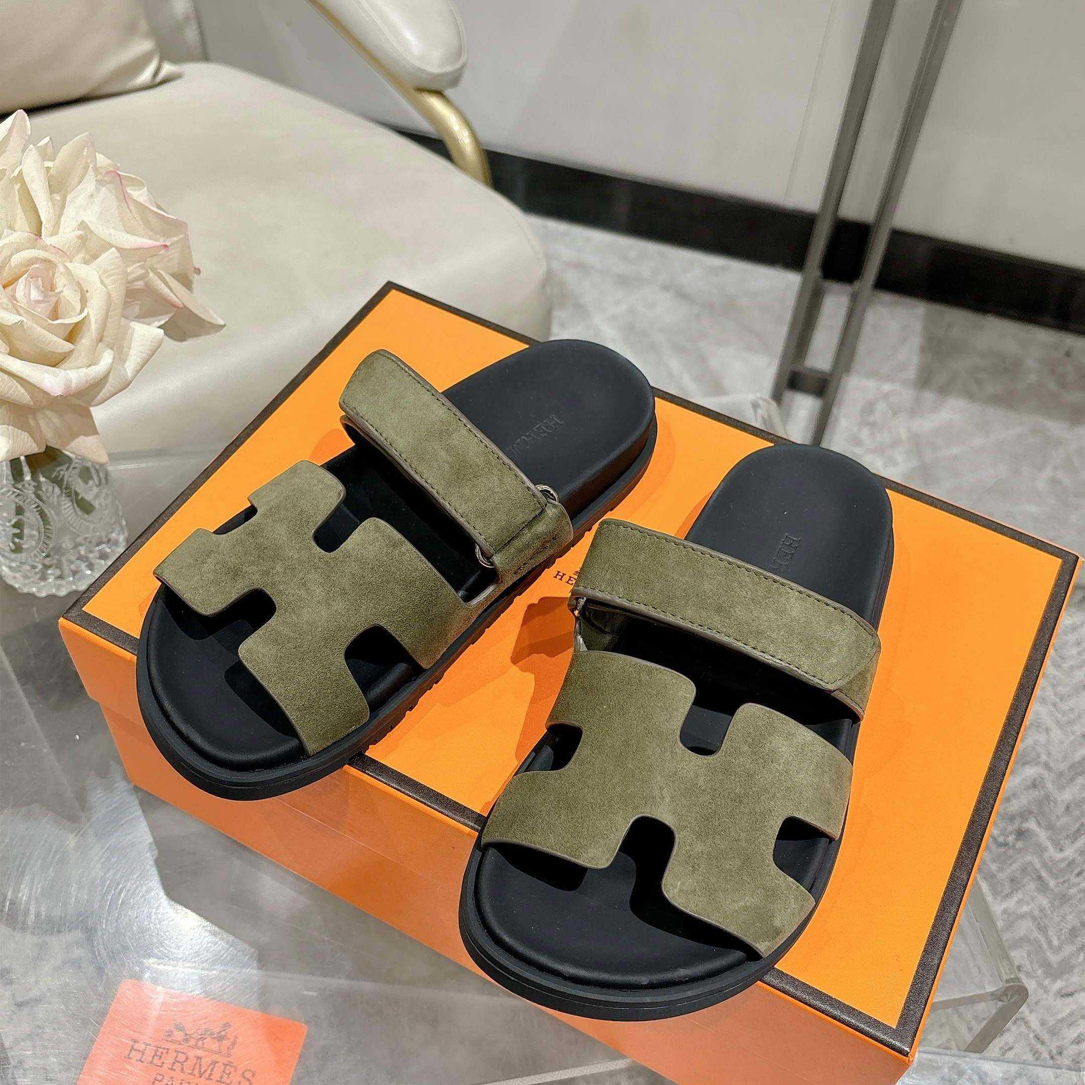 Hermes Chypre Sandal - DesignerGu