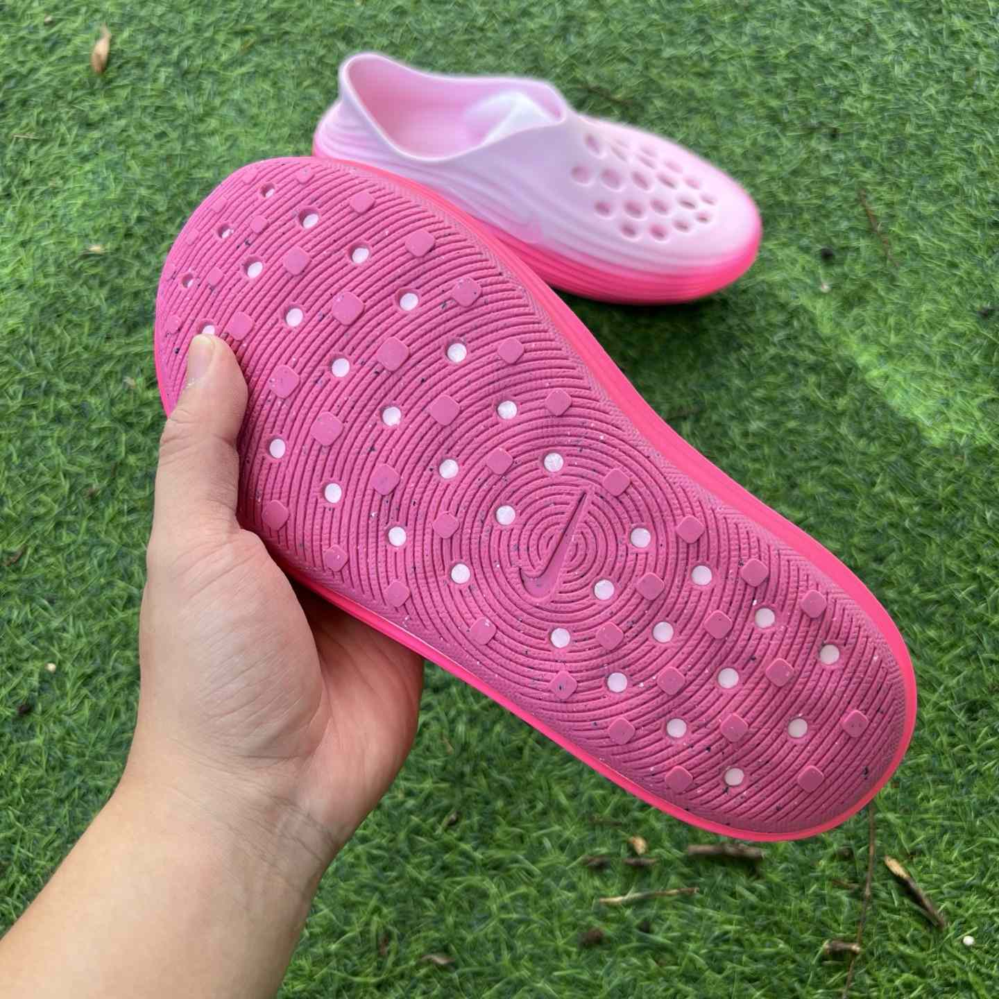 Nike React X Rejuven8 in pink  HV5062-601 - DesignerGu