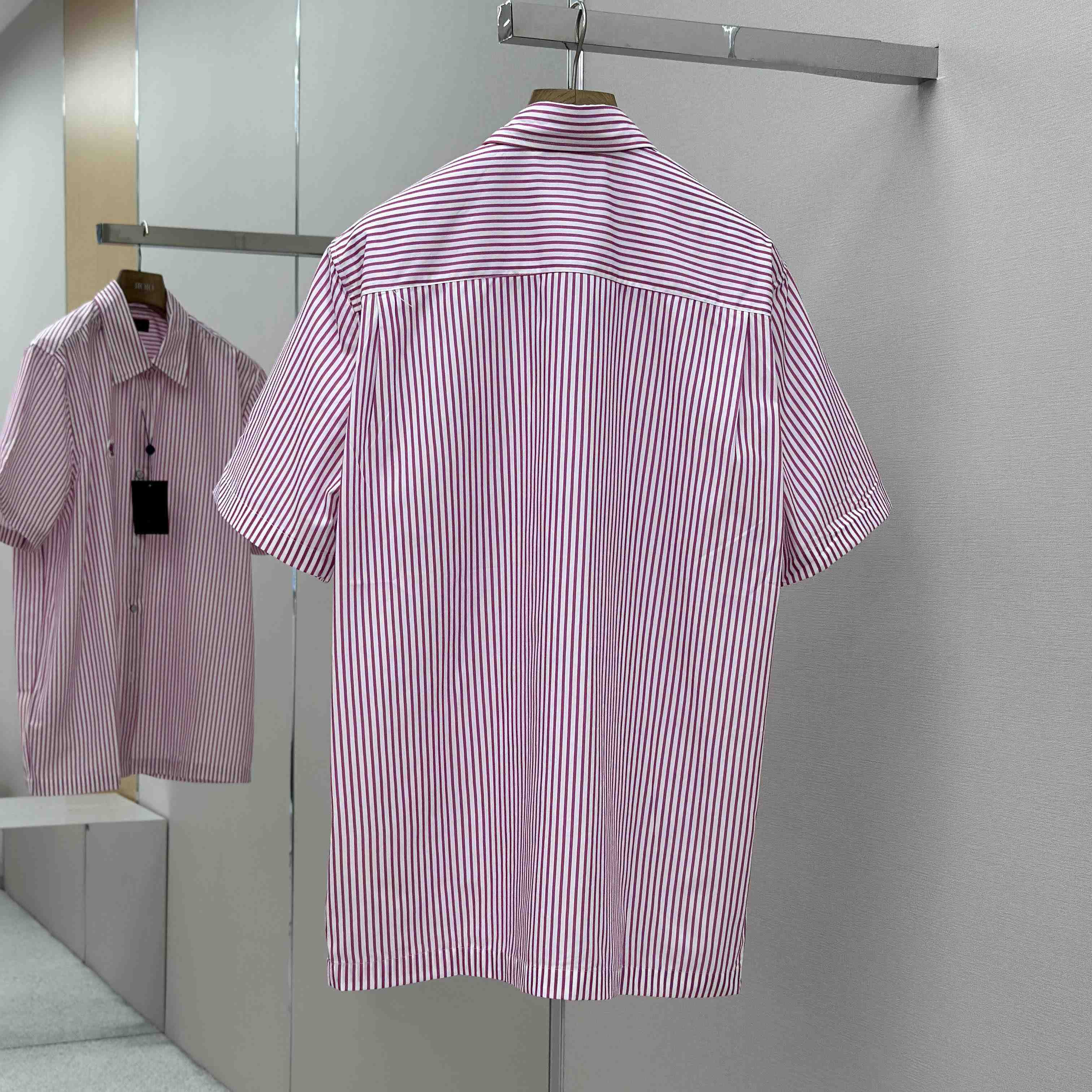 Louis Vuitton Monogram Striped Short-Sleeved Shirt   1AHVX7 - DesignerGu
