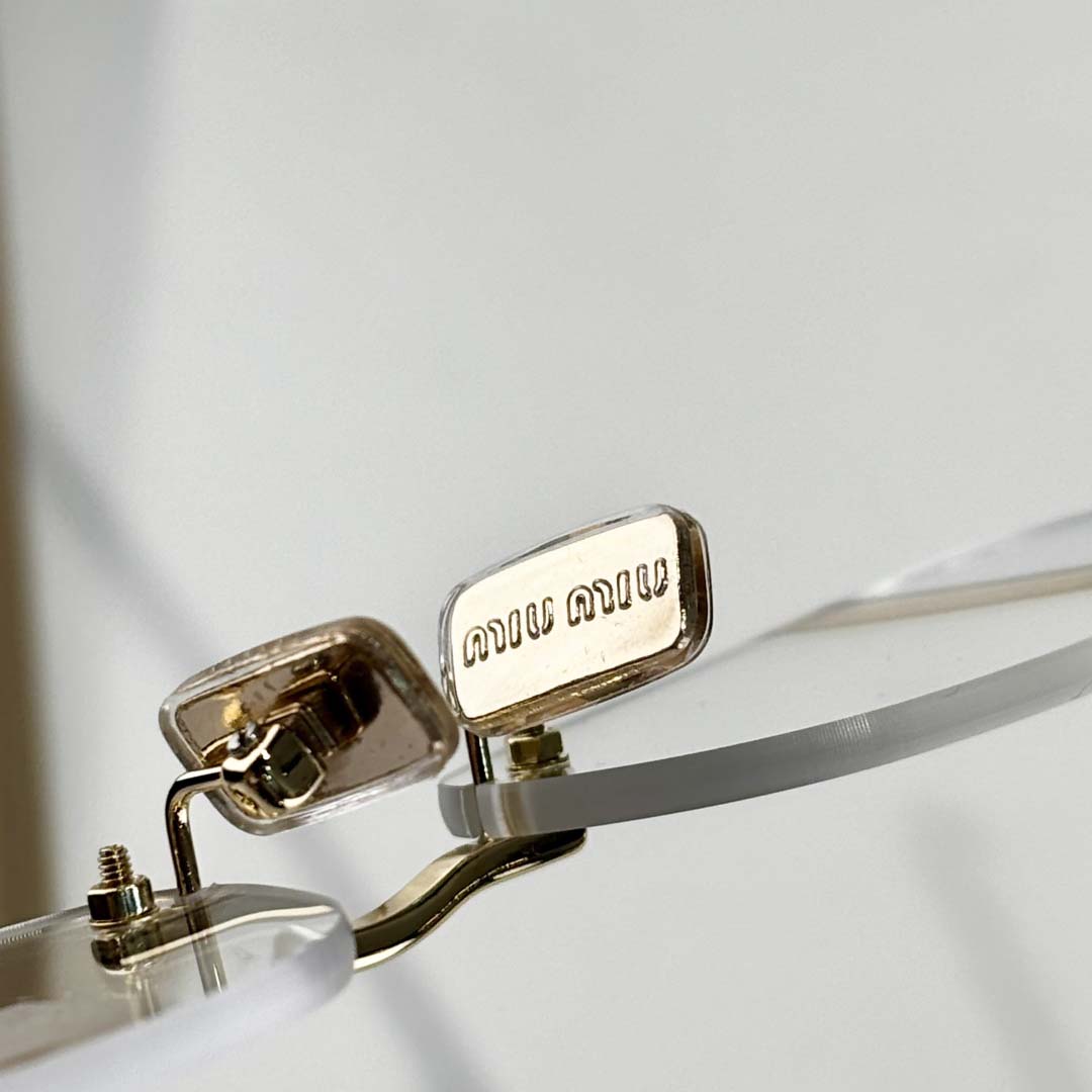 Miu Miu VMU50A Sunglasses - DesignerGu