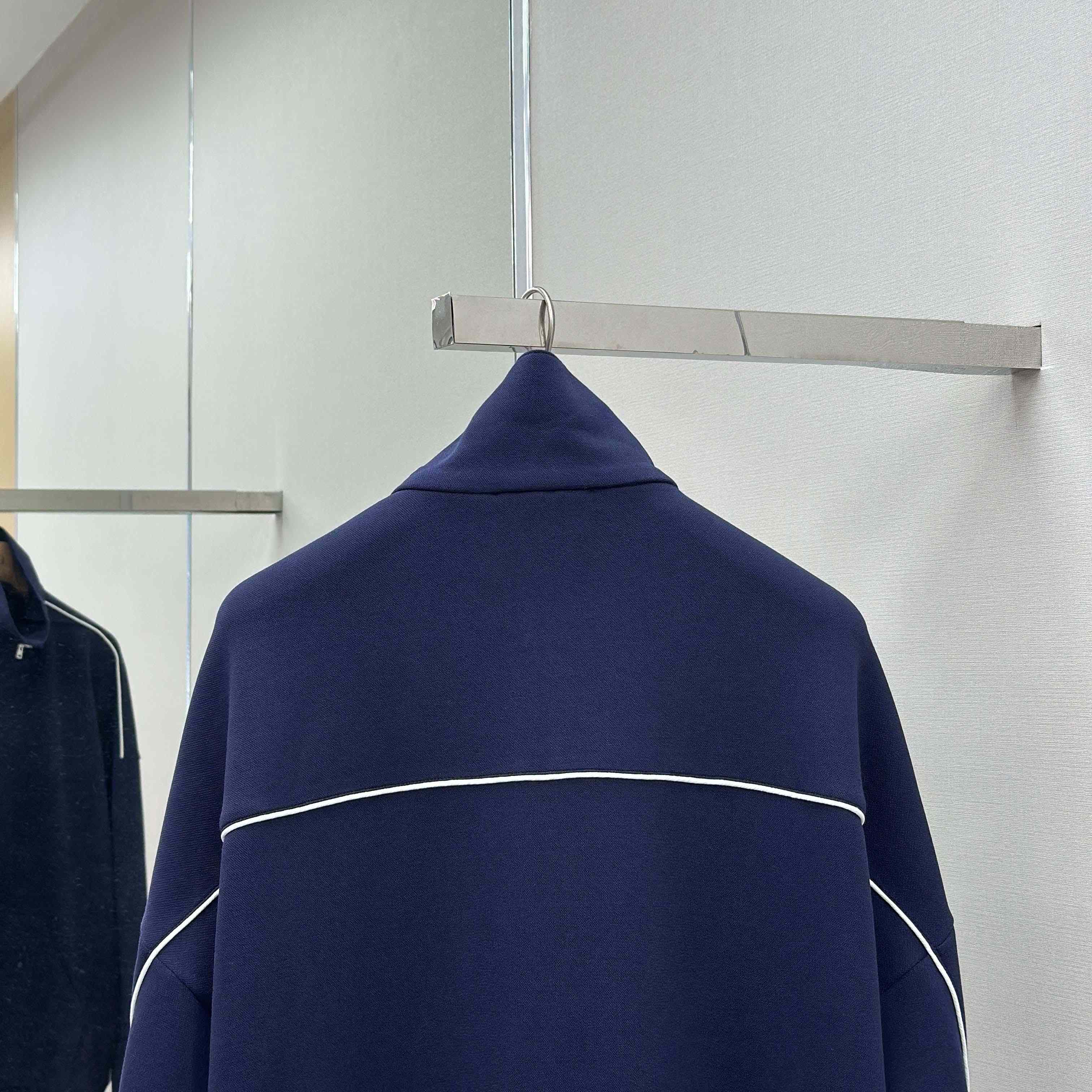 Gucci Technical Jersey Sweatshirt With Embossed Logo - DesignerGu