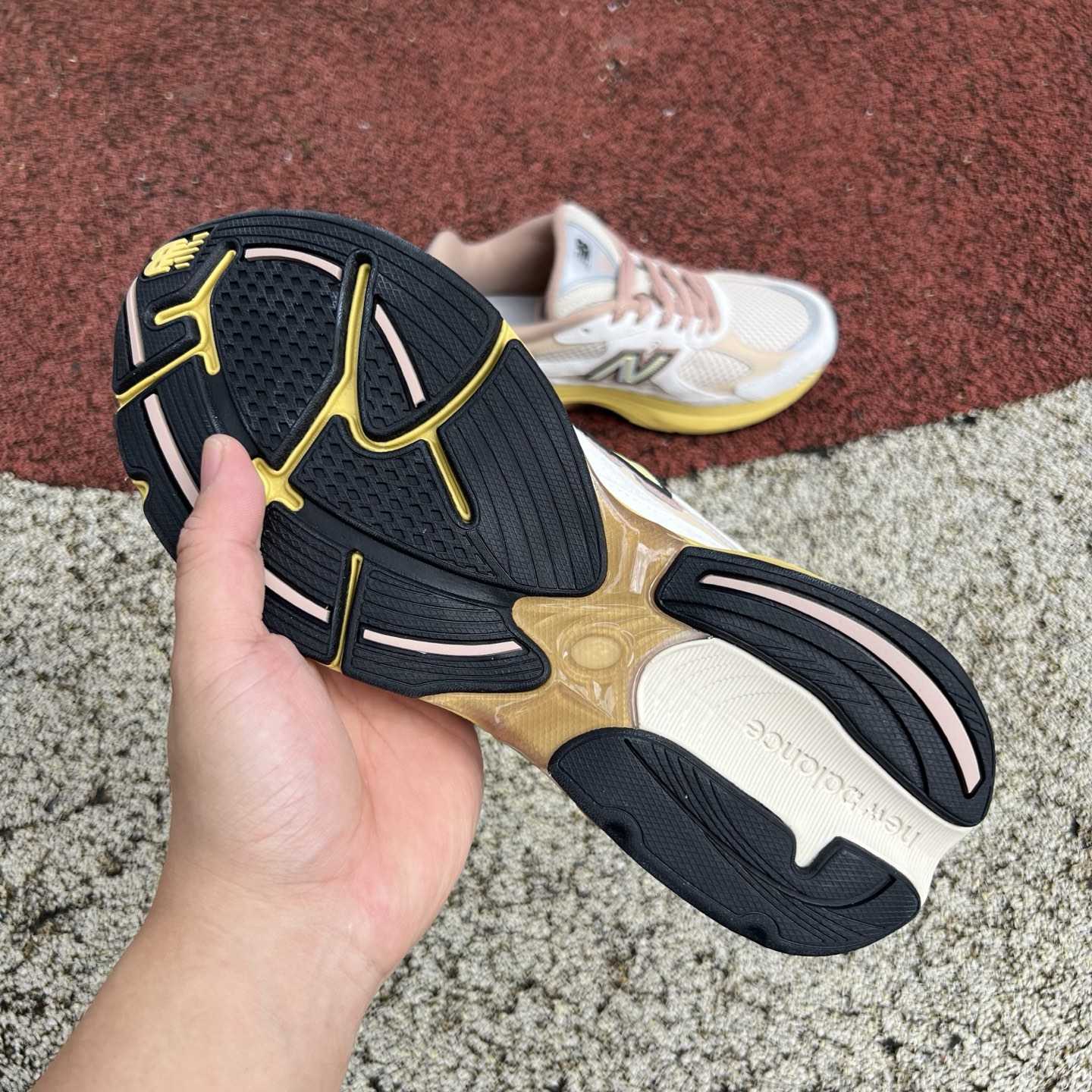 New Balance NB 2010  U2010SGR  - DesignerGu