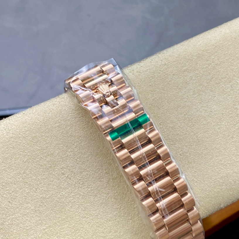 Rolex Day-Date 40 - DesignerGu