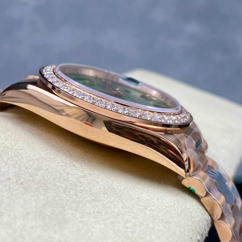 Rolex Day-Date 40 - DesignerGu