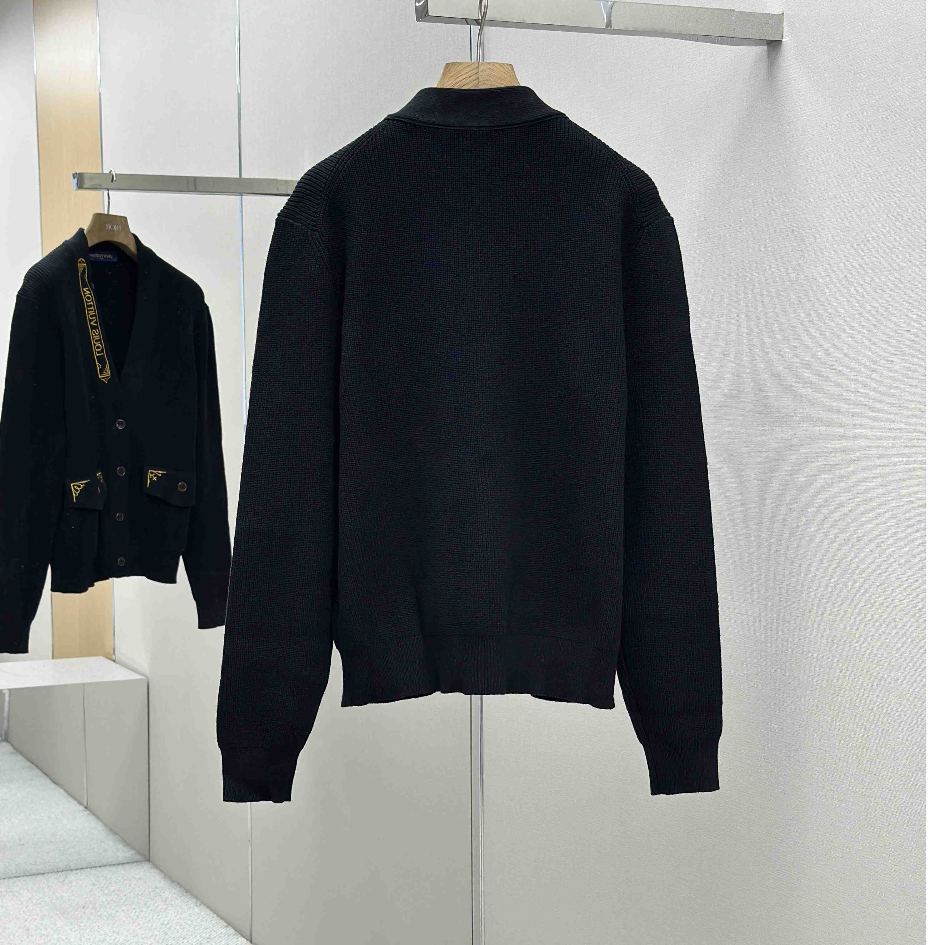 Louis Vuitton Embroidered Signature Cardigan   1AHVMY - DesignerGu