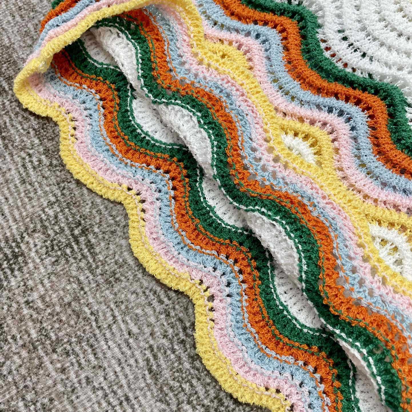 Casablanca Wavy Short-sleeve Boucle Shirt   D0058 - DesignerGu