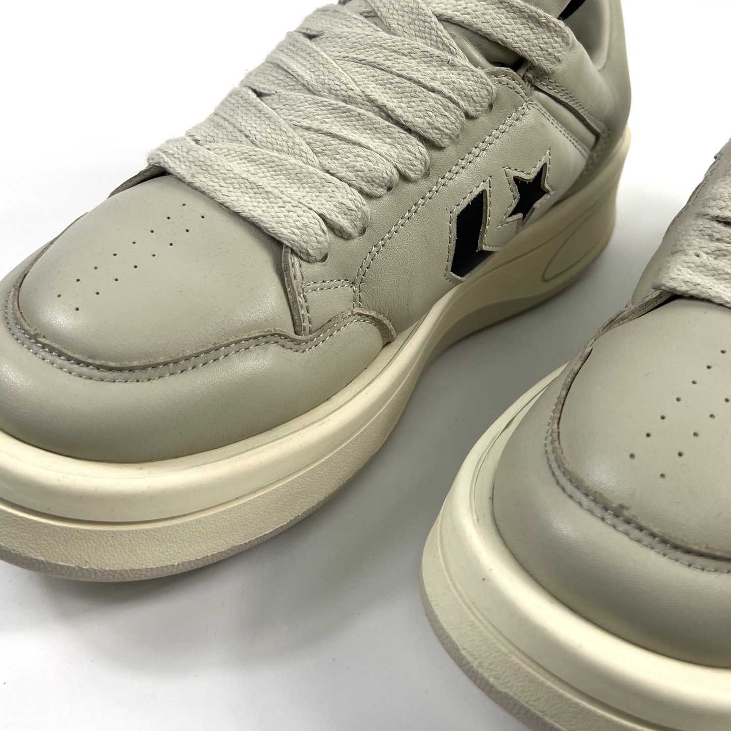 Rick Owens x DRKSHDW TURBOWPN Low Top Shoes - DesignerGu