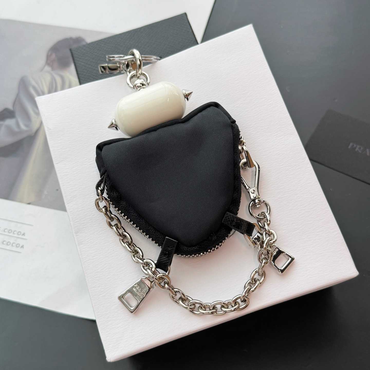 Prada Robot Trick Keychain - DesignerGu