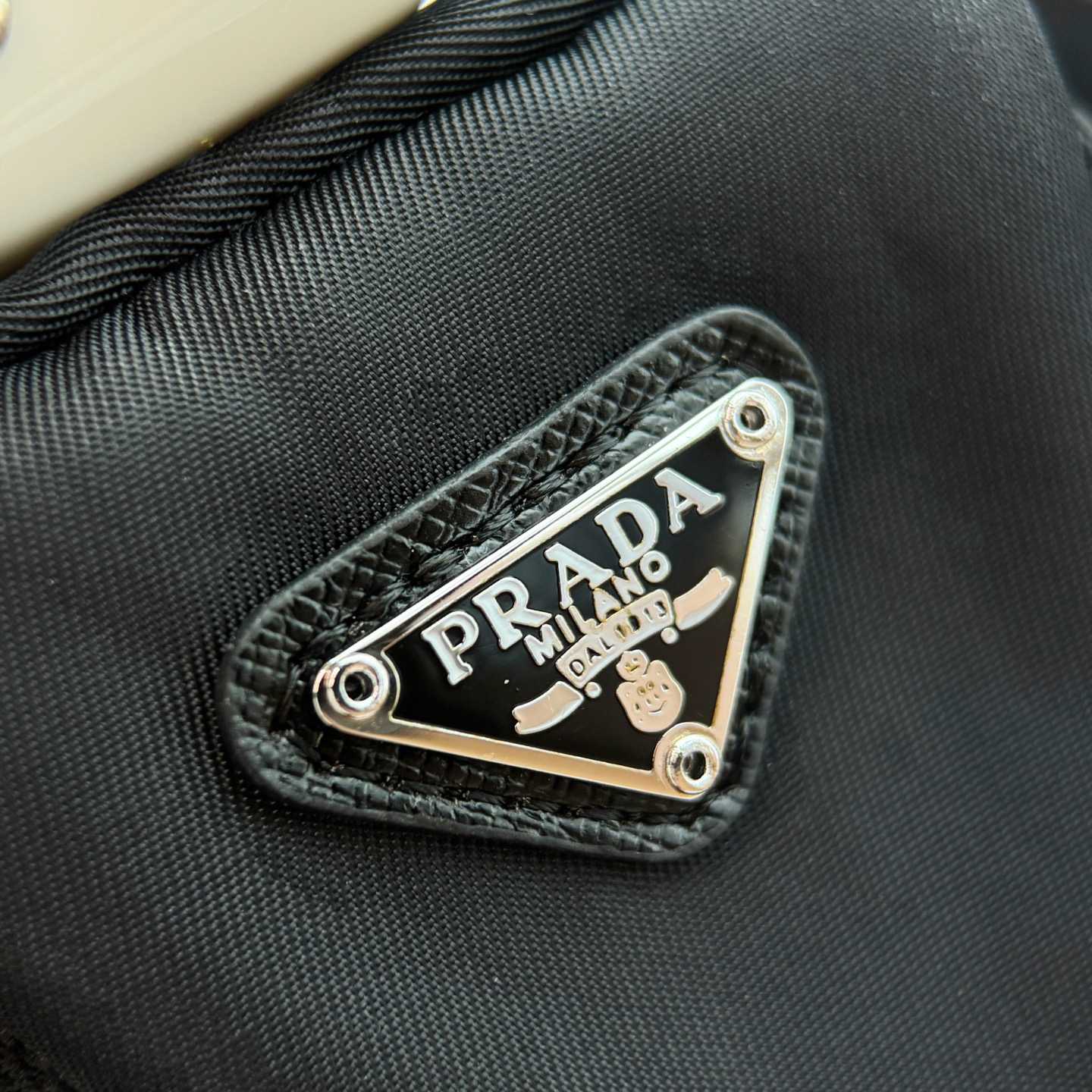 Prada Robot Trick Keychain - DesignerGu