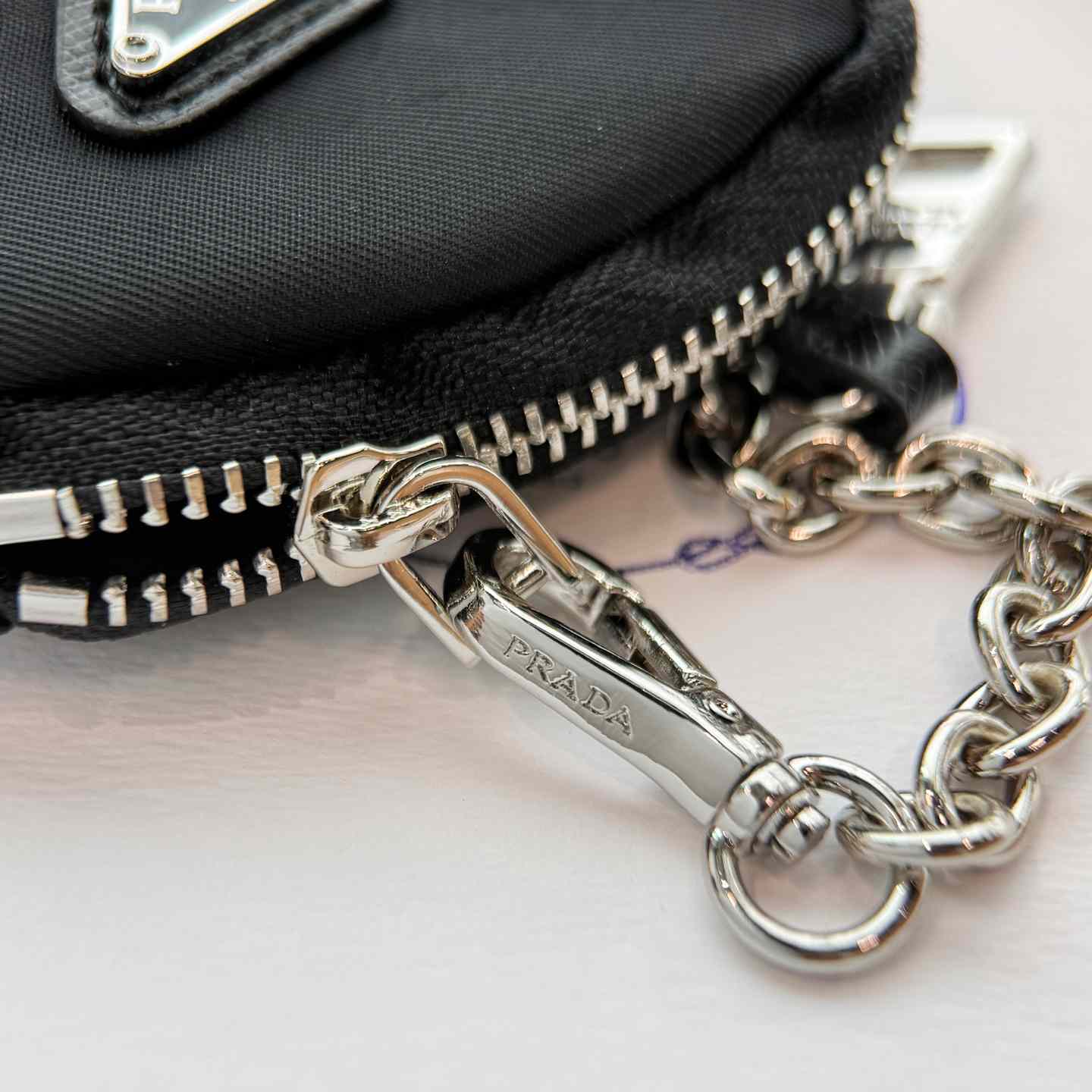 Prada Robot Trick Keychain - DesignerGu