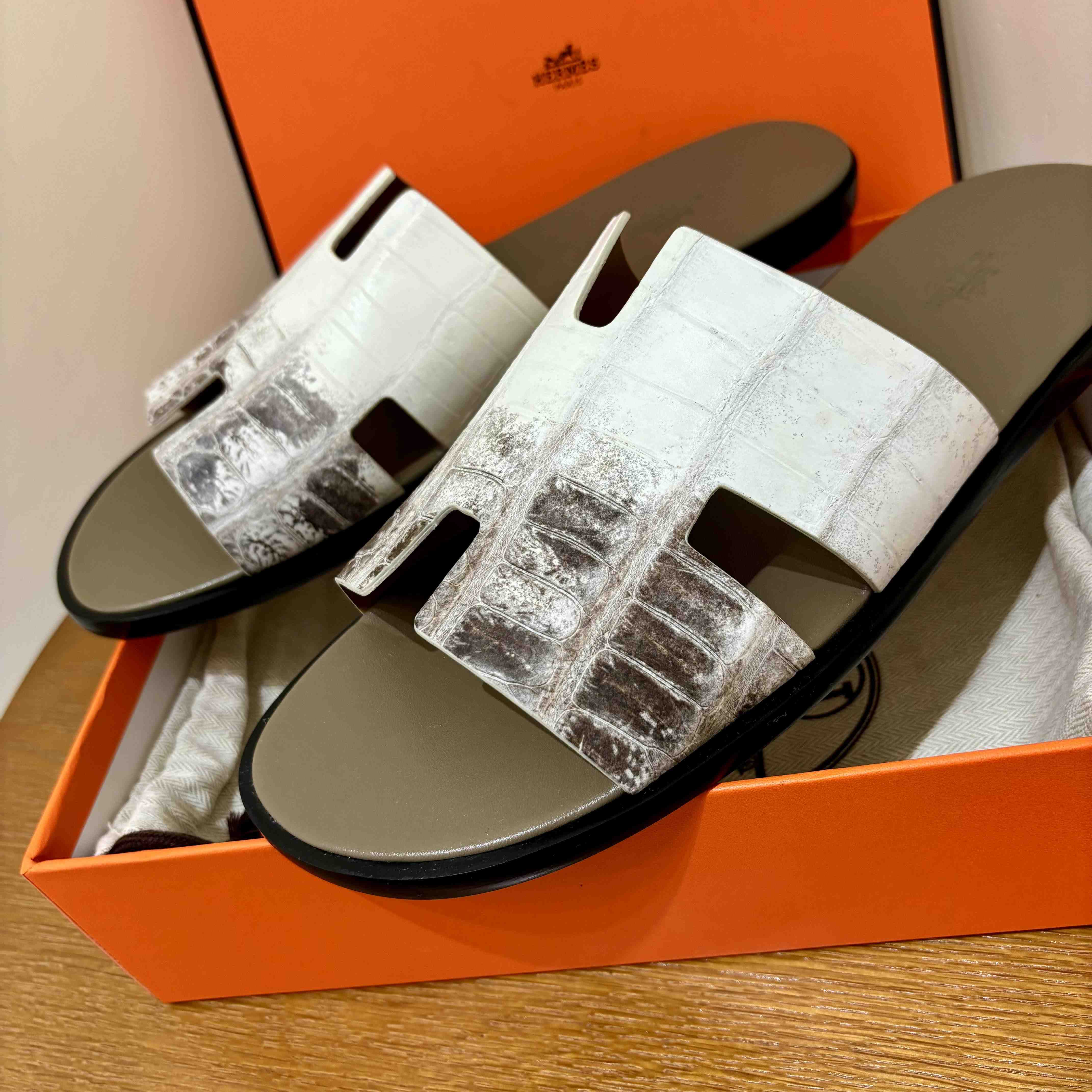 Hermes Izmir Sandal - DesignerGu