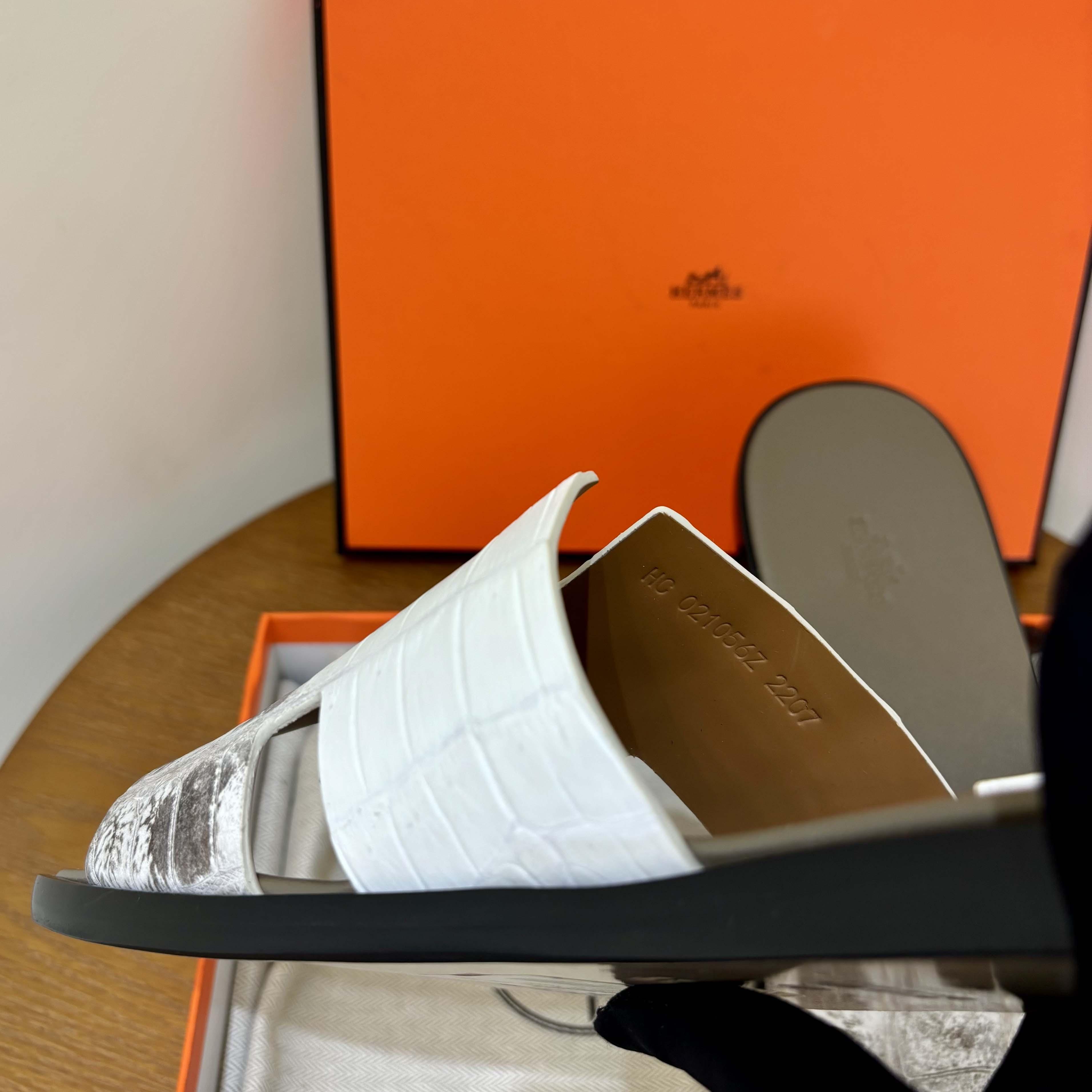 Hermes Izmir Sandal - DesignerGu