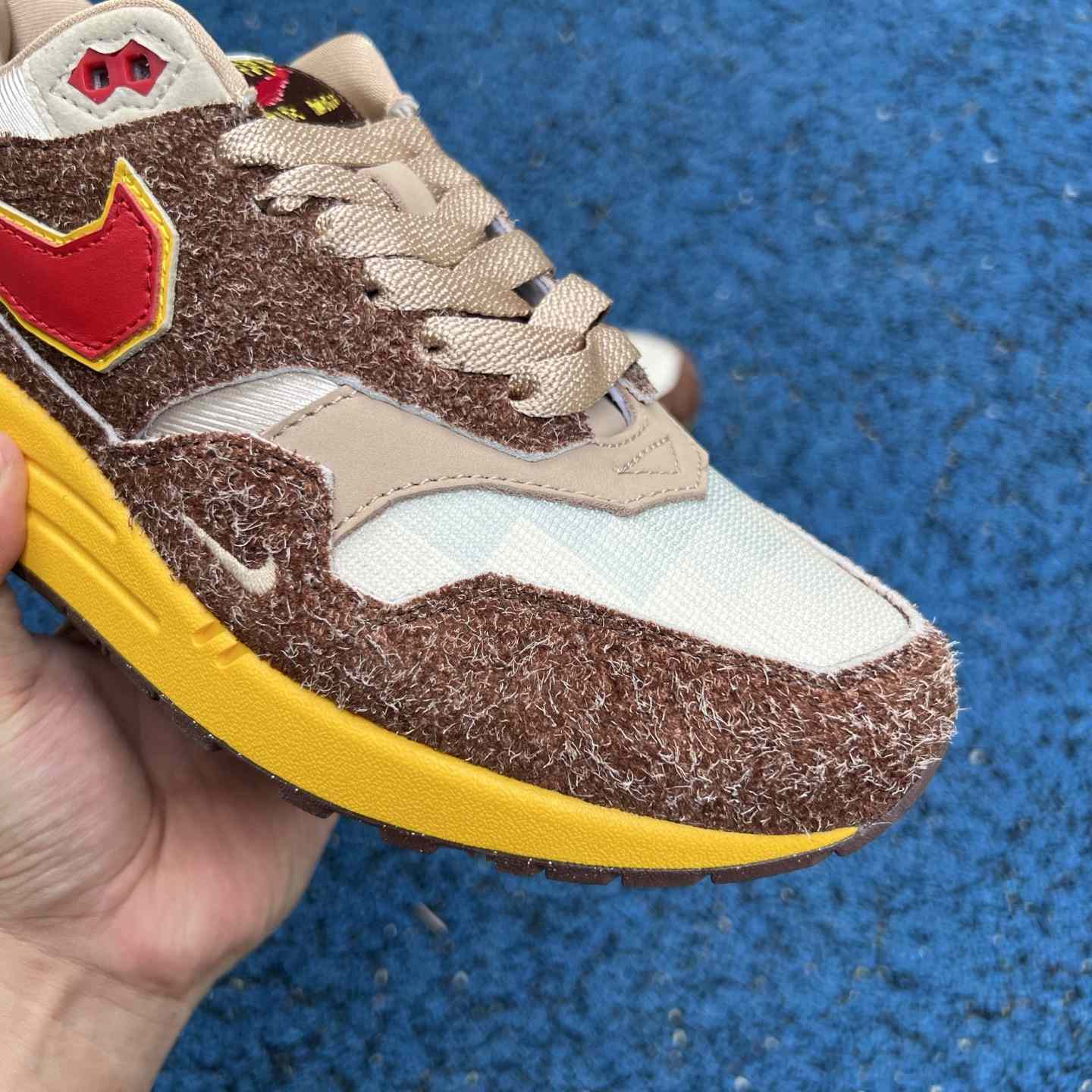 Nike Air Max 1 .SWOOSH Big Head Origins HV5776-200  - DesignerGu