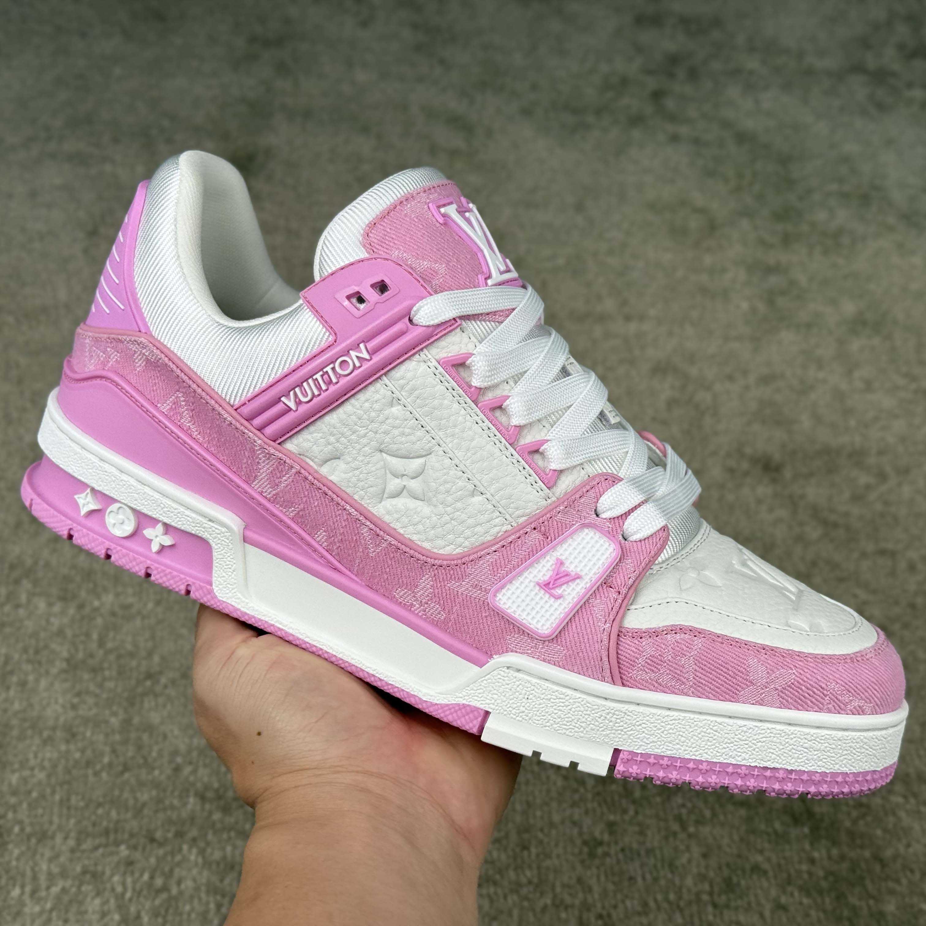 Louis Vuitton LV Trainer Sneaker   1AIKNK - DesignerGu