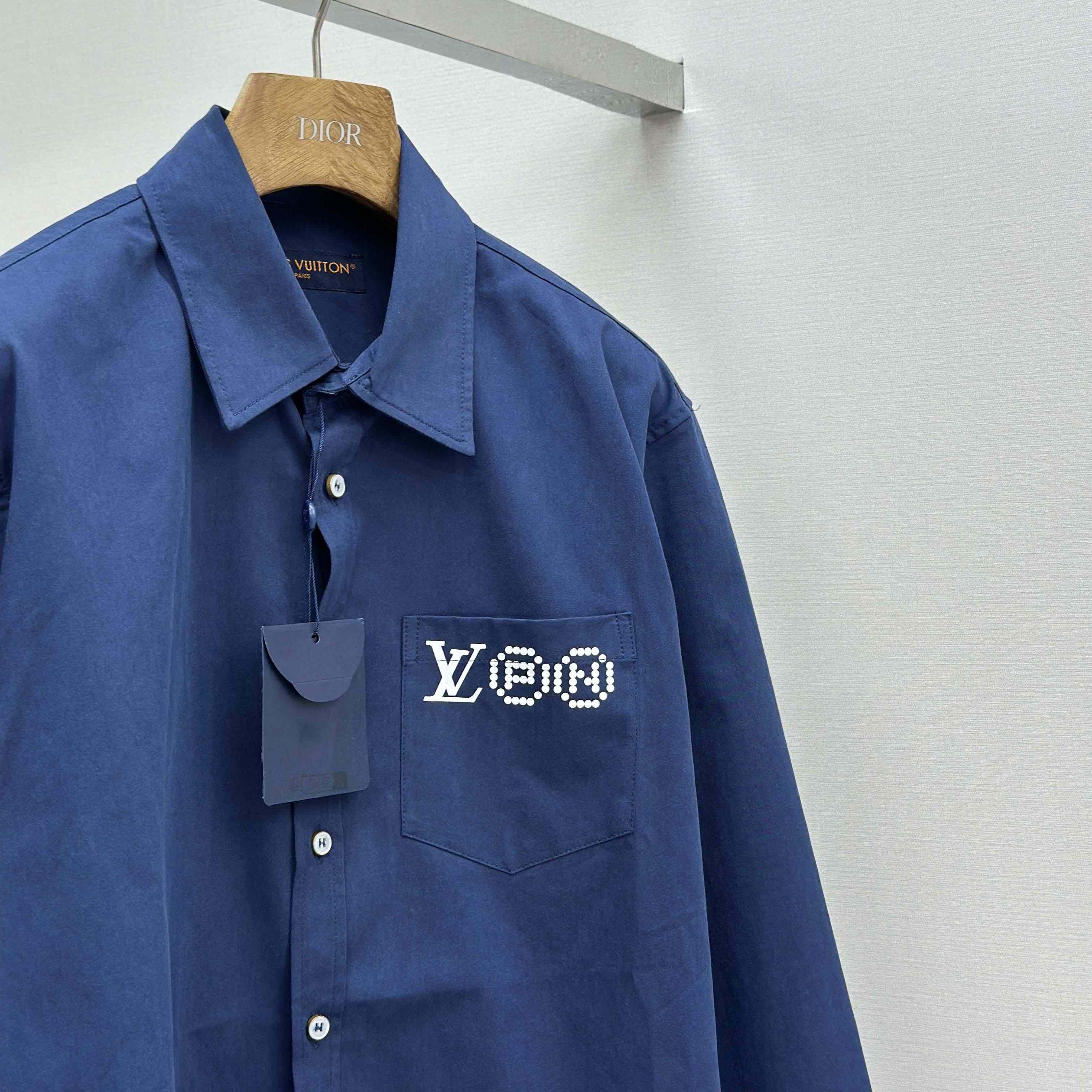 Louis Vuitton Printed Signature Long- Sleeved Shirt   1AIMIR - DesignerGu