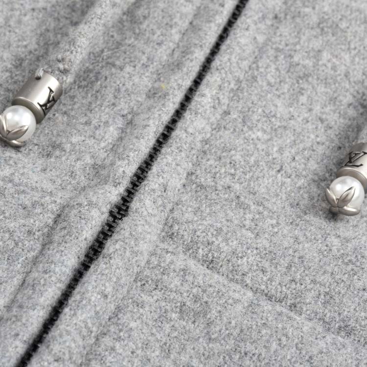 Louis Vuitton Tailored Technical Wool Hooded Blouson  1AFYBO - DesignerGu